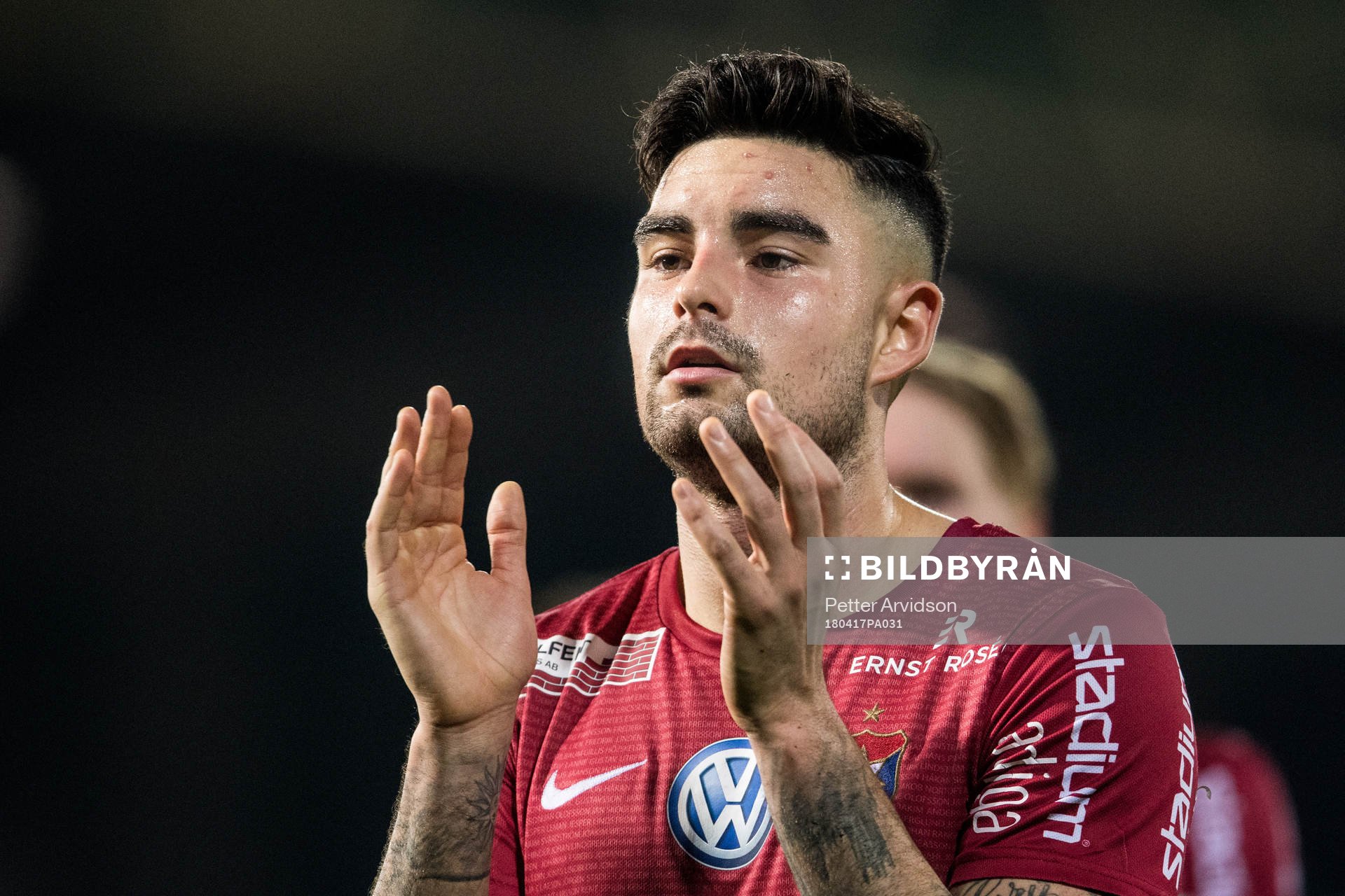 Örgrytes Diego Montiel tackar publiken