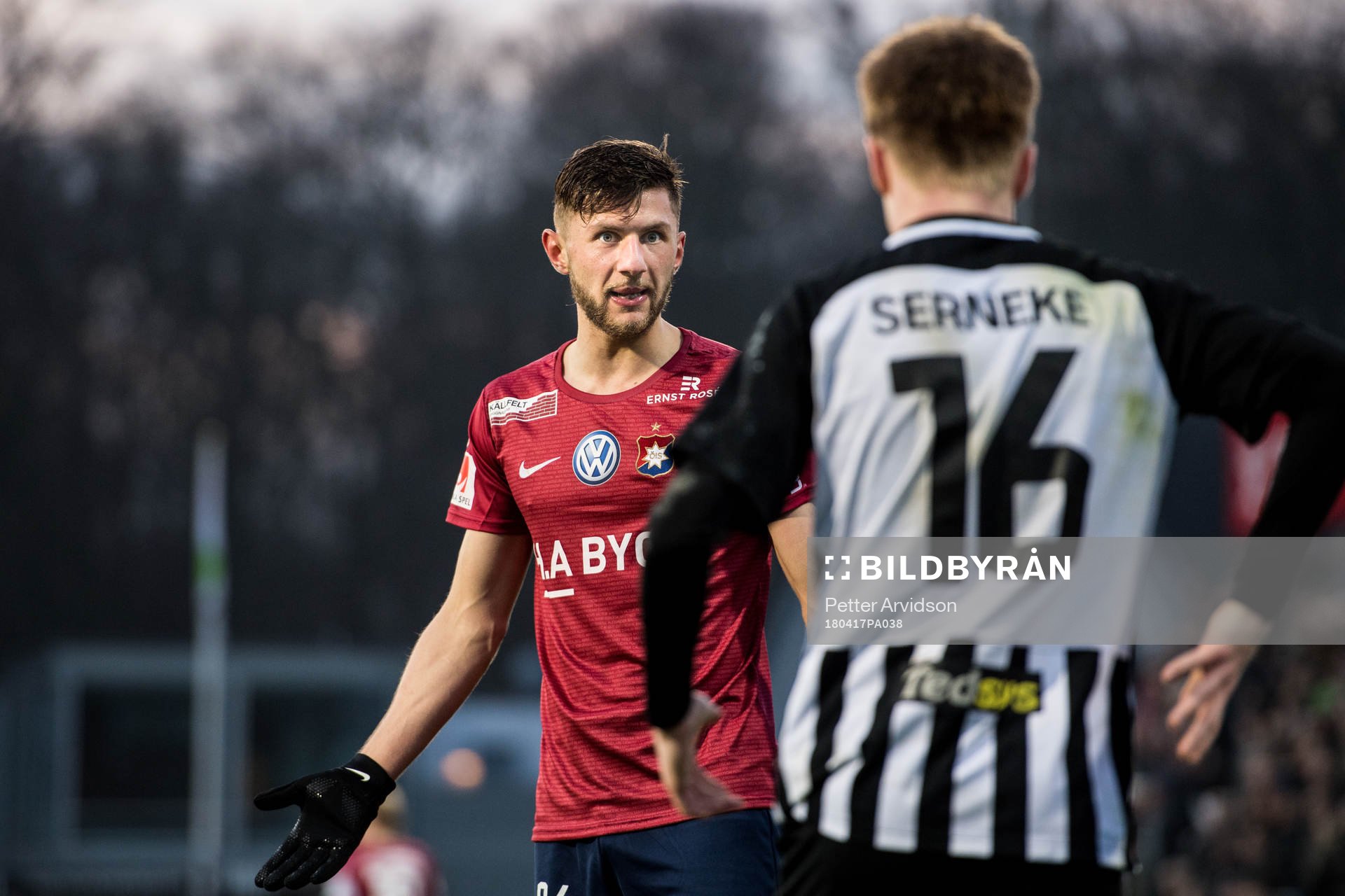 Örgrytes Alibek Aliev reagerar mot Landskronas Dennis