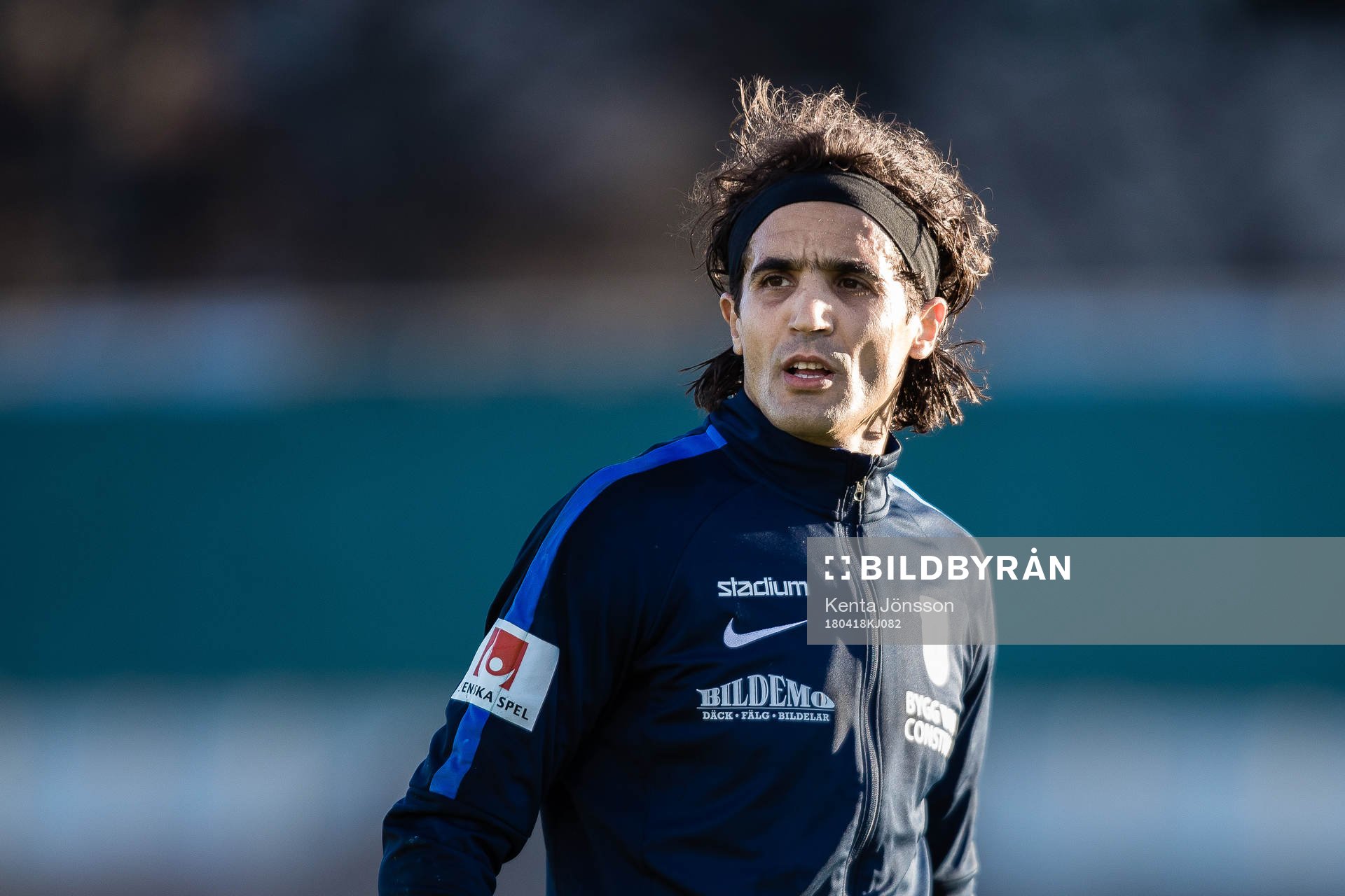 Sirius målvakt Karim Fegrouch innan fotbollsmatchen i