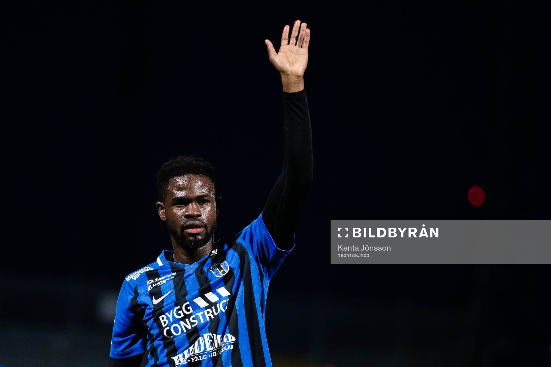 Sirius Abdul Razak tackar publiken