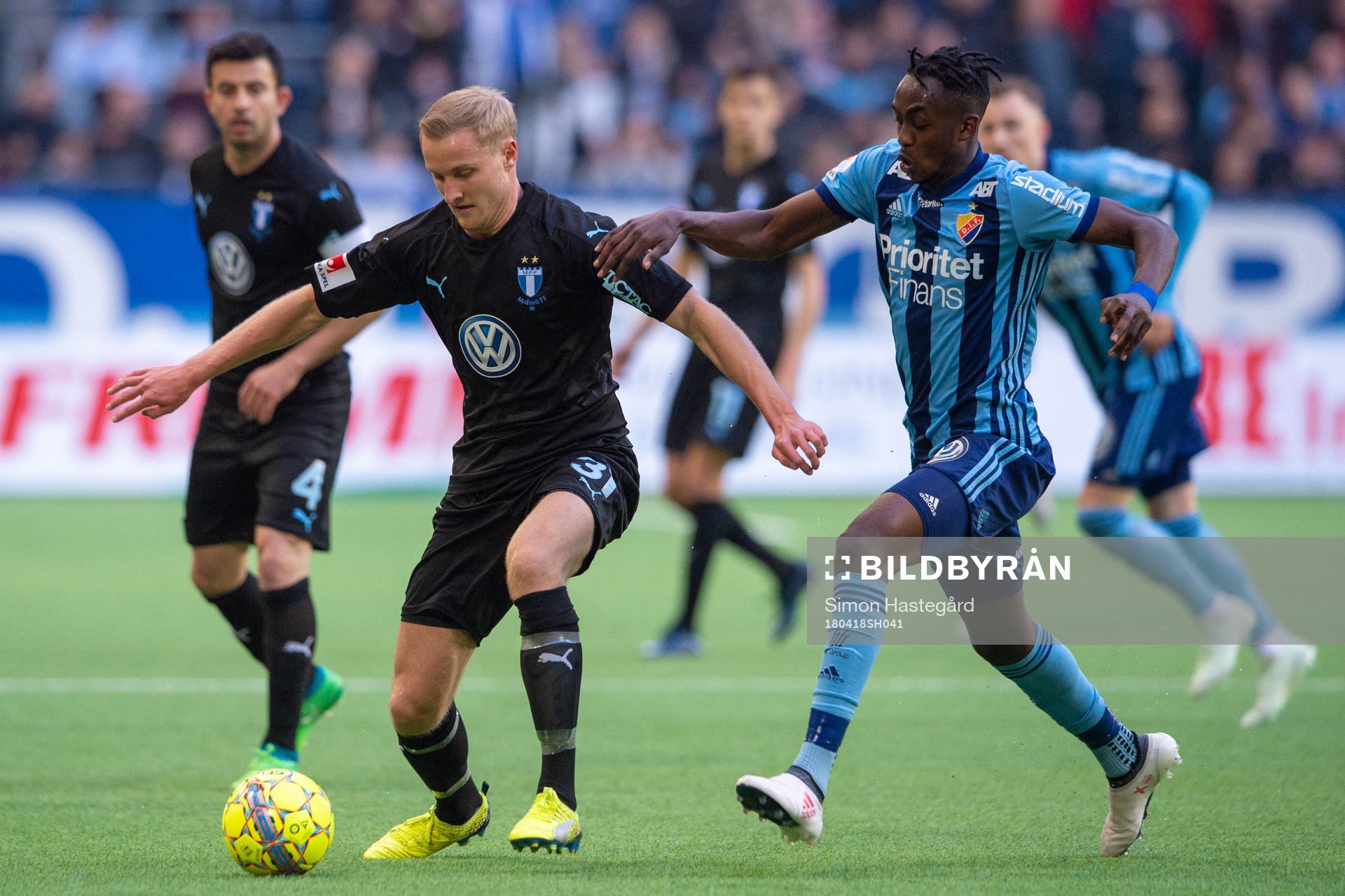 Malmö FFs Franz Brorsson och Djurgårdens Philana