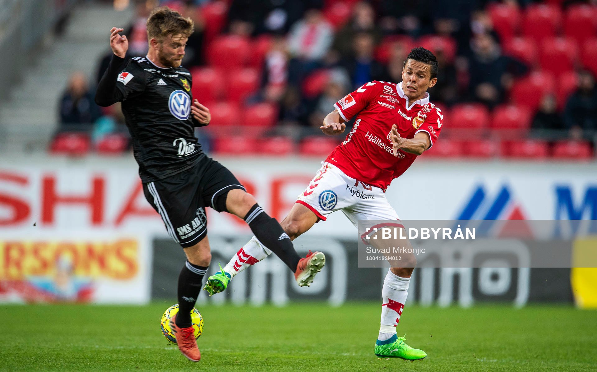 Kalmars Romário Pereira Sipião och Östersunds Dennis