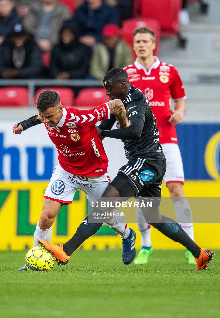 Kalmars Herman Hallberg och Östersunds Ken Sema