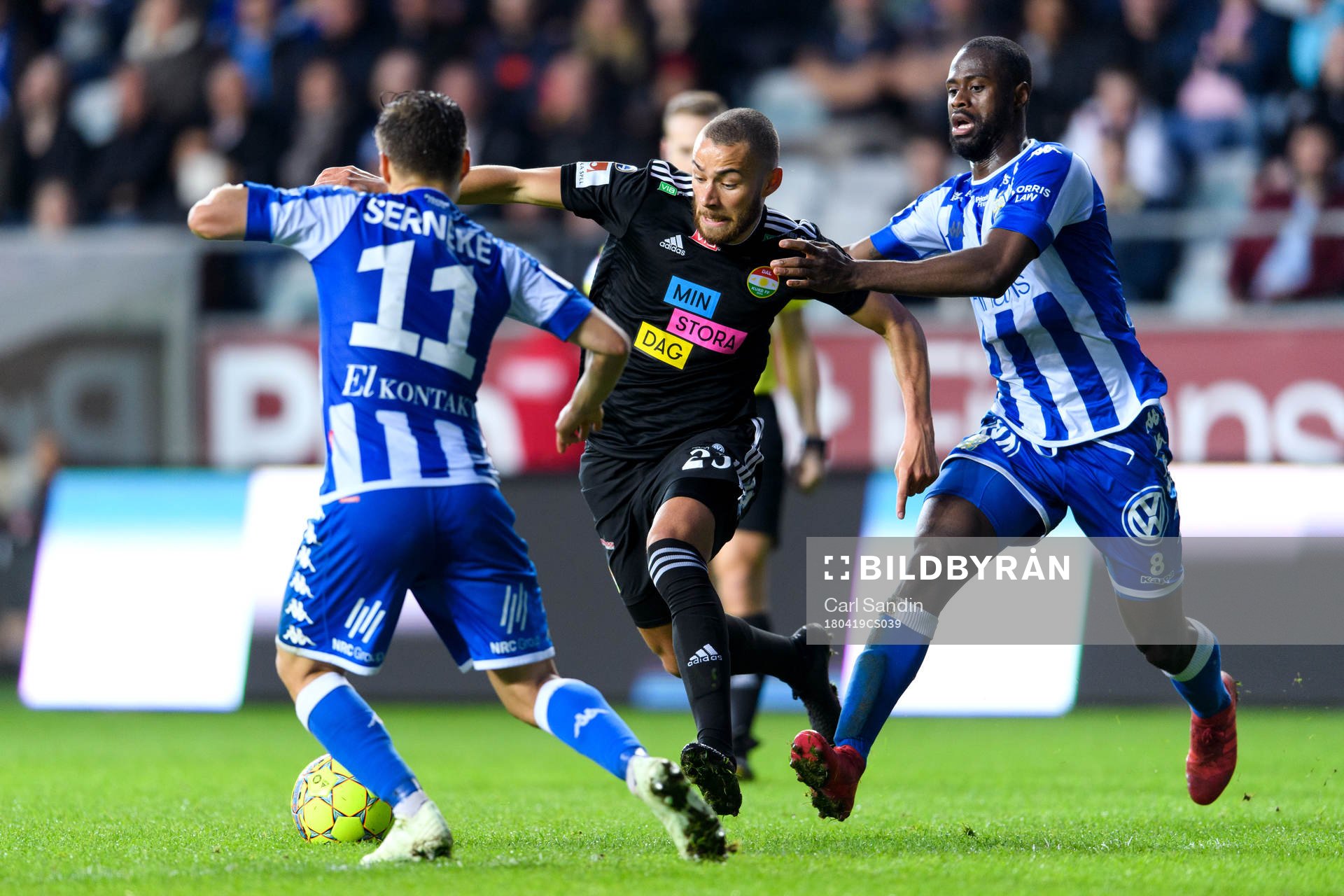 Dalkurds Malkolm Moenza och IFK Göteborgs Vajebah Kaliefah
