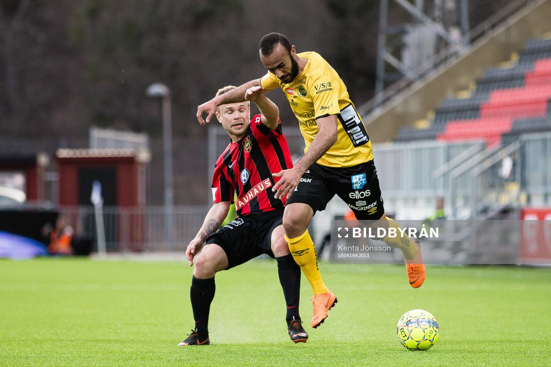 Elfsborgs Issam Jebali och Brommapojkarnas Christopher