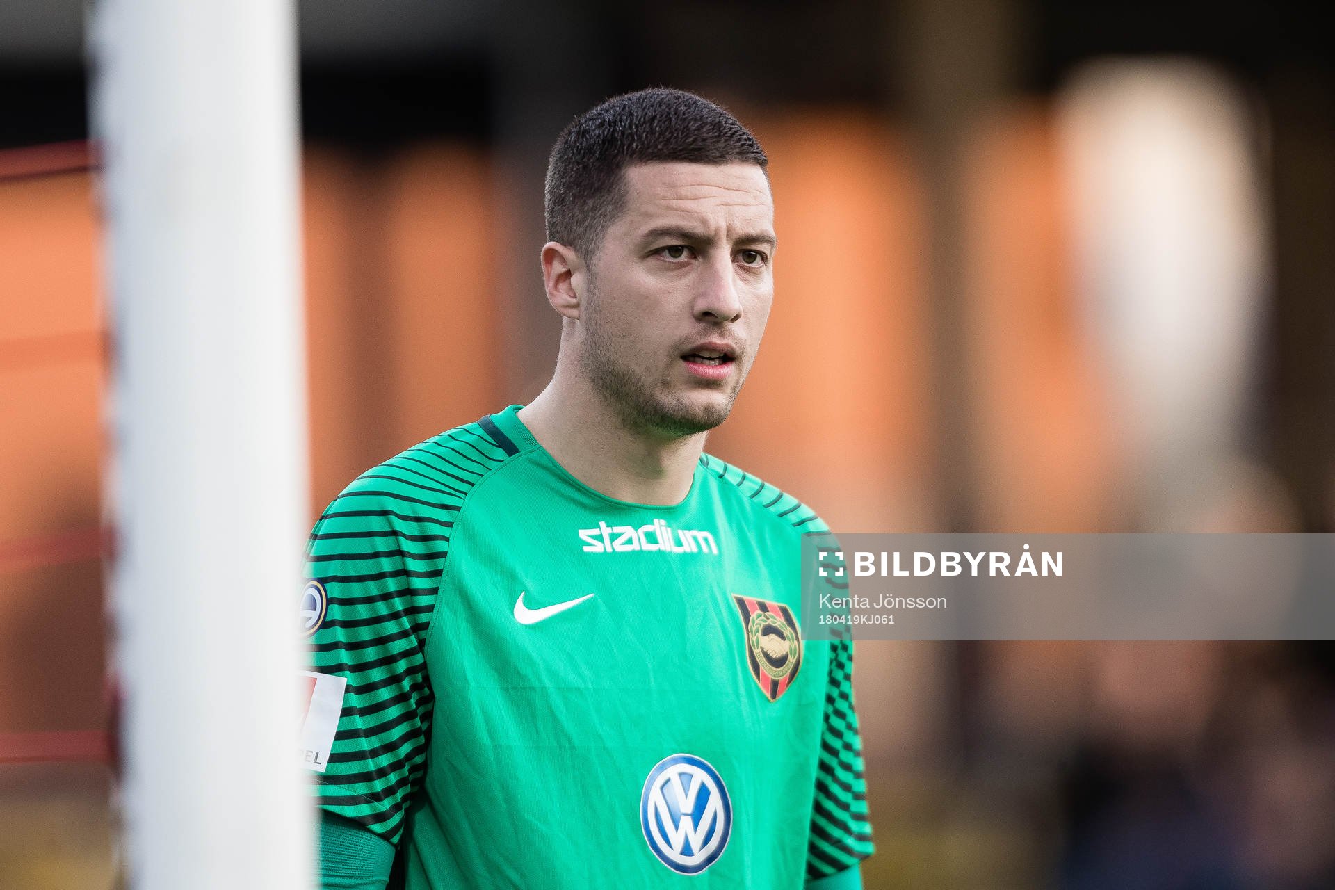 Brommapojkarnas målvakt Nikola Petric