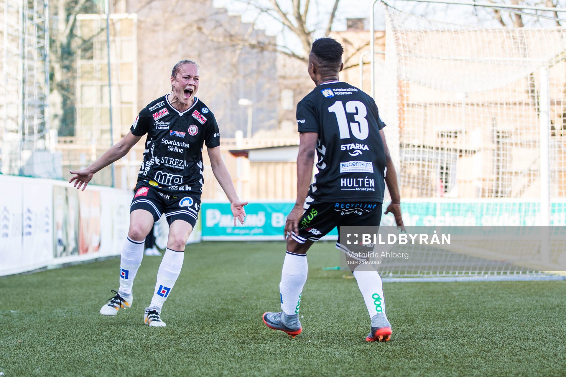 Kristianstads Therese Ivarsson jublar