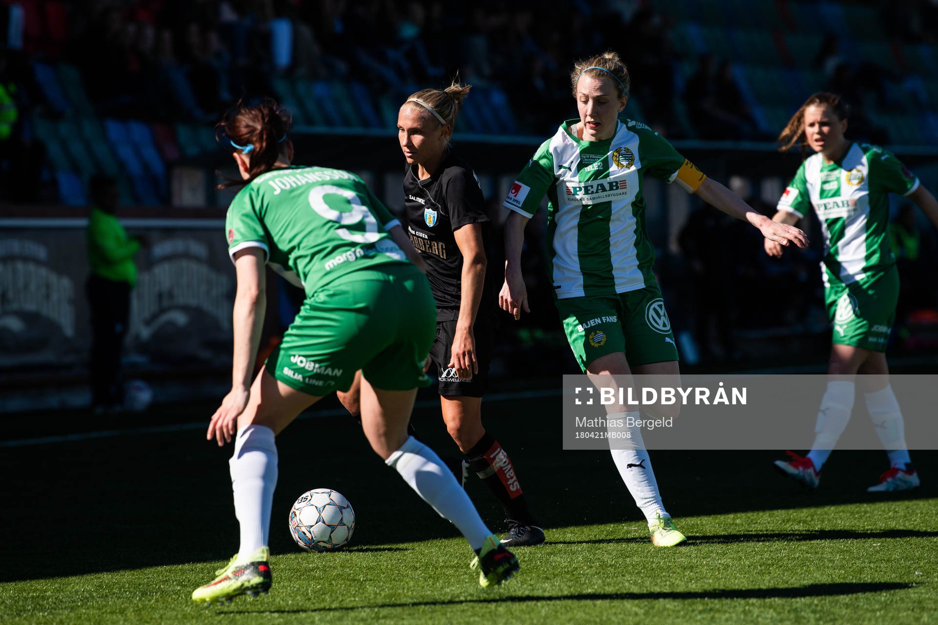 Göteborgs Emma Koivisto och Hammarbys Olga Ekblom