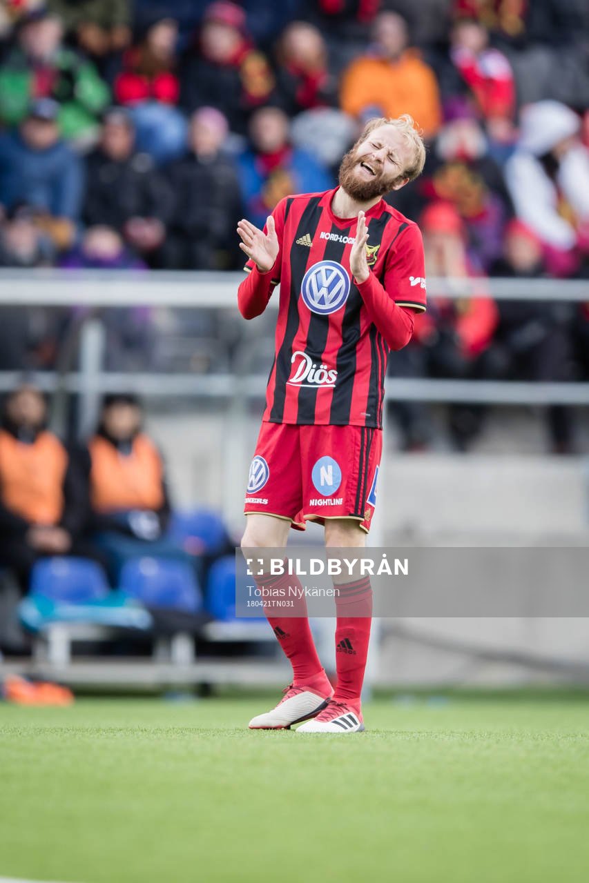 Östersunds Curtis Edwards deppar