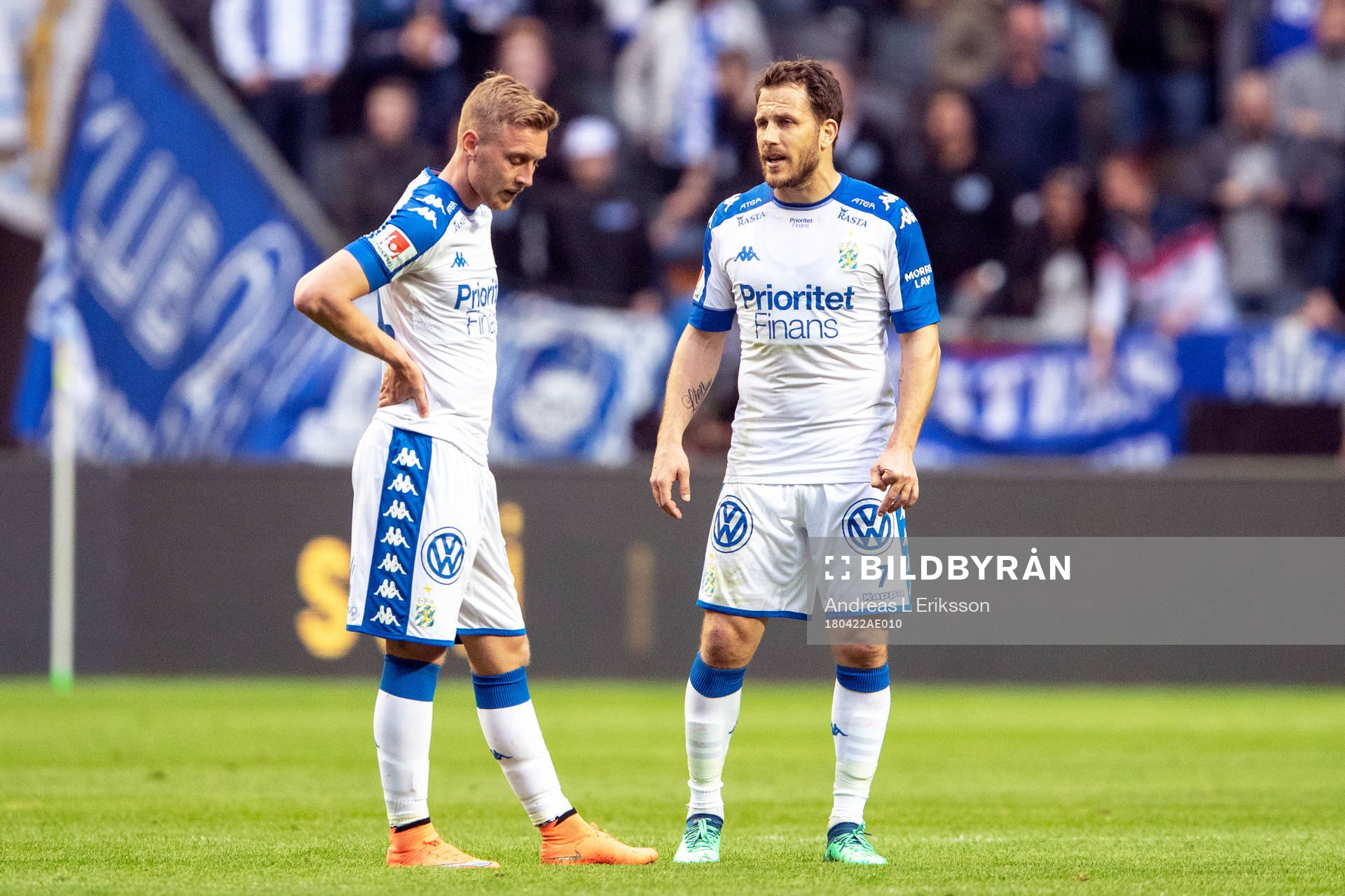 IFK Göteborgs Sebastian Ohlsson och Tobias Hysén deppar