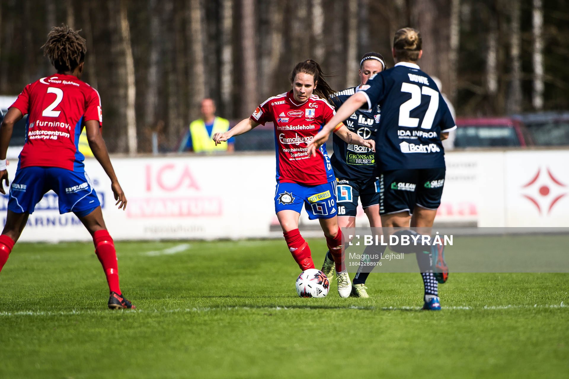 Vittsjös Johanna Andersson, Linköpings Nicoline Sörensen