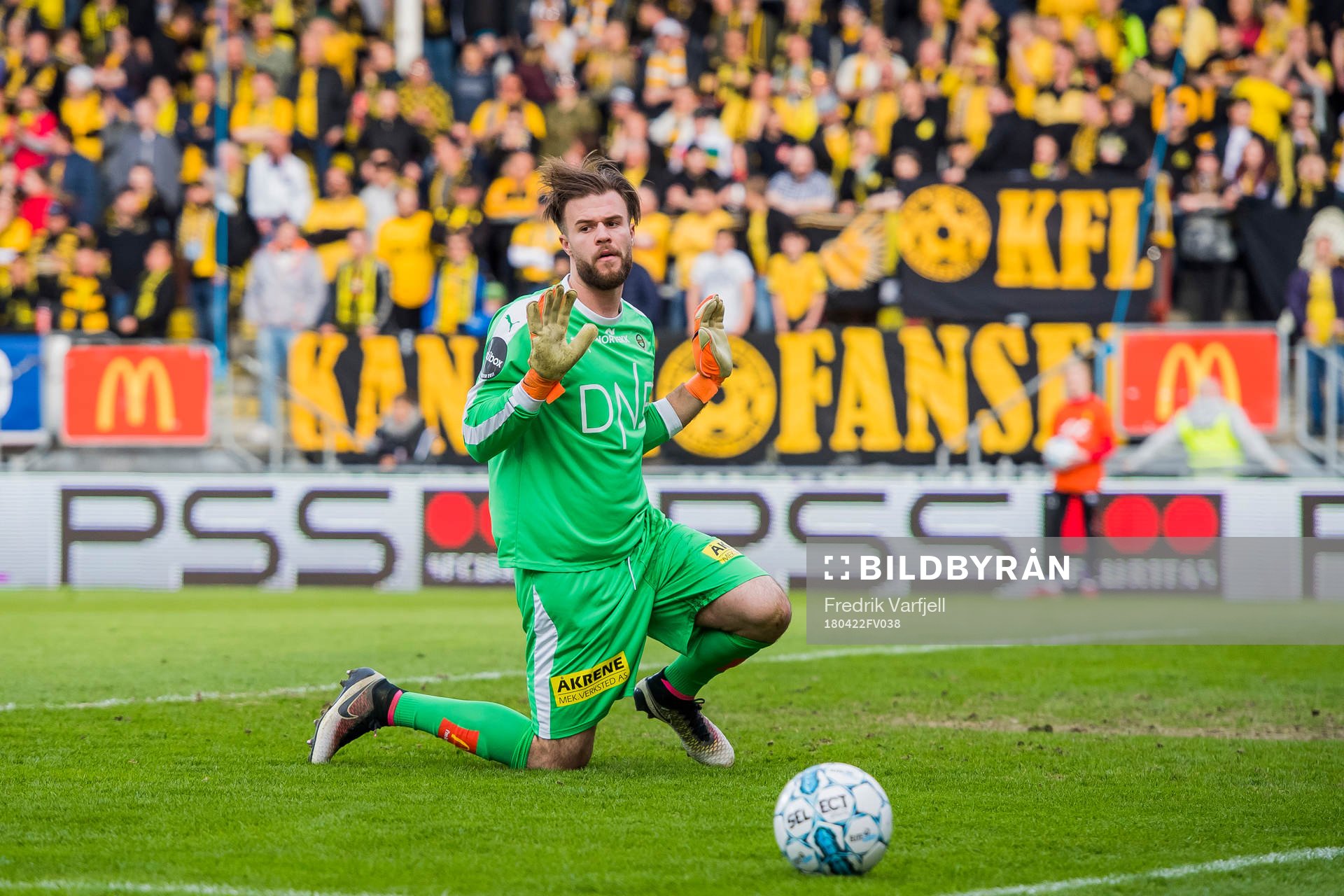 Goalkeeper Marko Maric of Lillestrøm