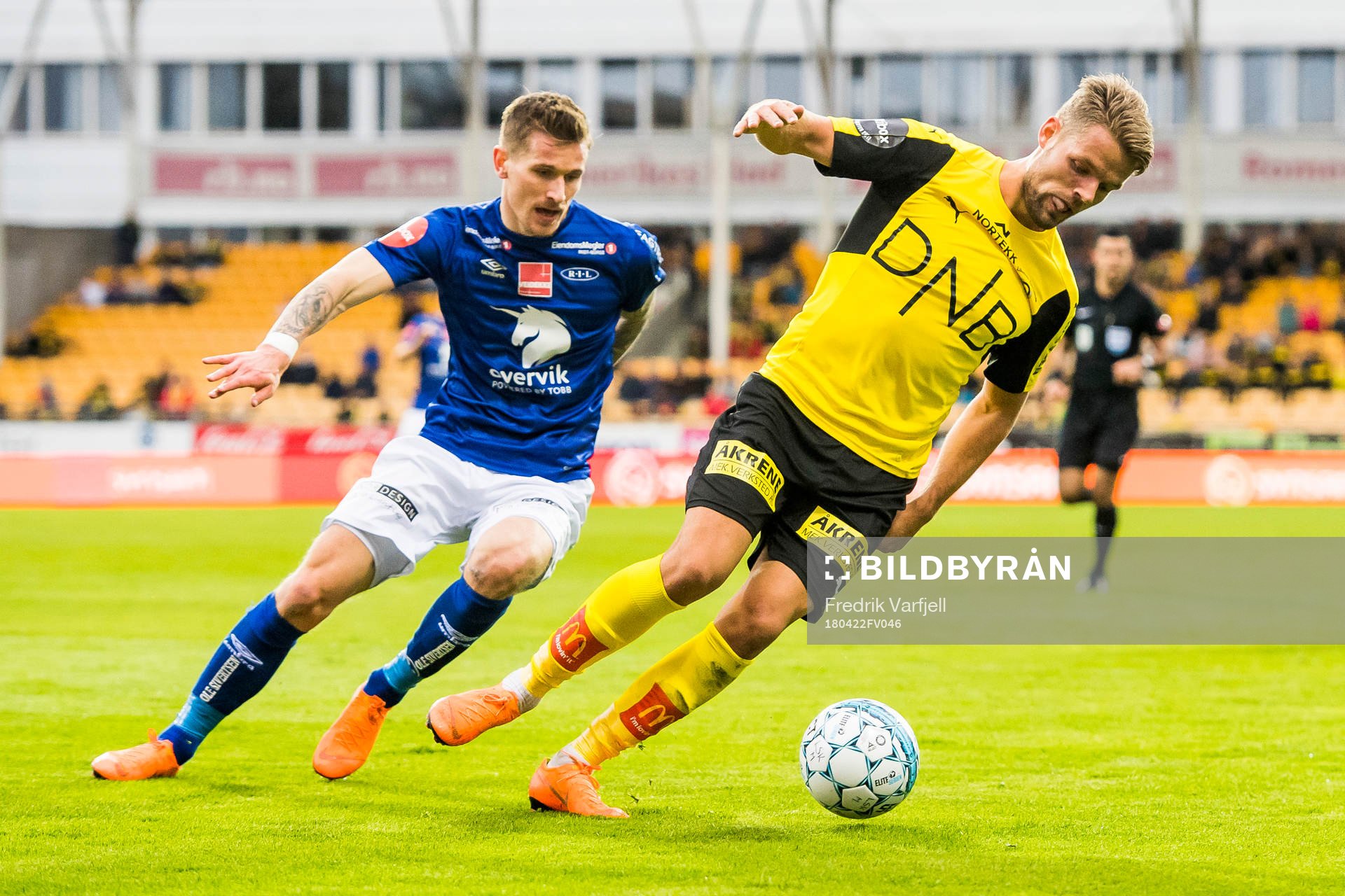 Erik Tønne of Ranheim and Mats Haakenstad of Lillestrøm