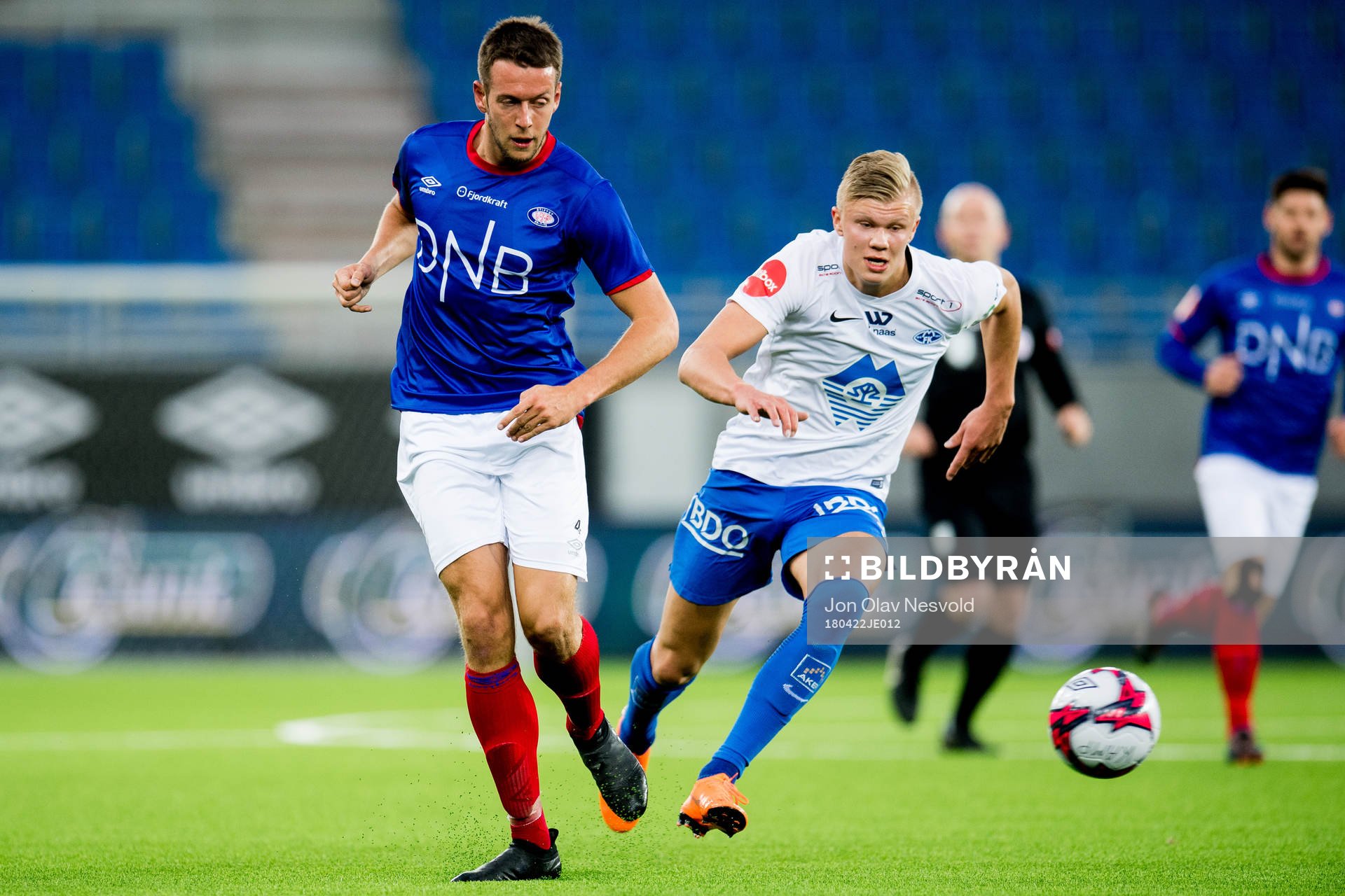 Jonatan Tollås Nation of Vålerenga and Erling Braut