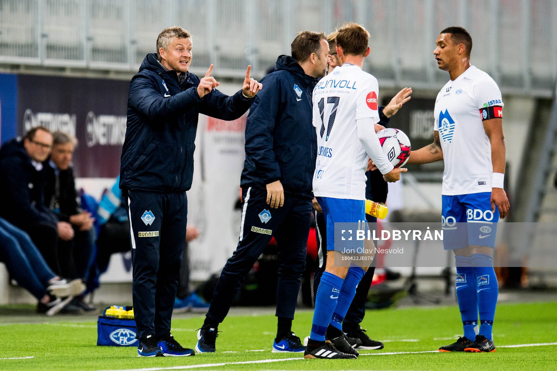 Ole Gunnar Solskjær, manager of Molde, and Fredrik Aursnes