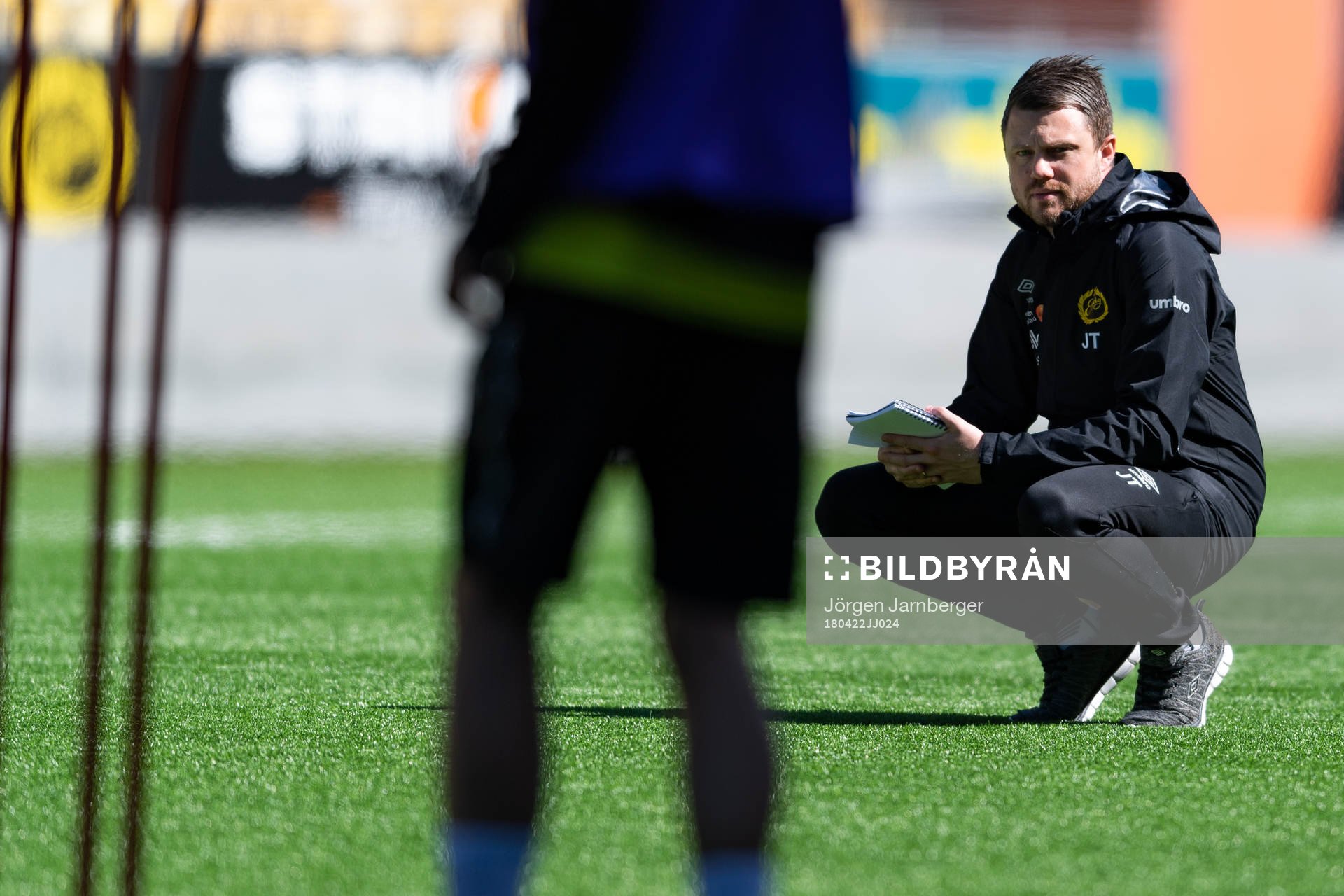 manager Jimmy Thelin