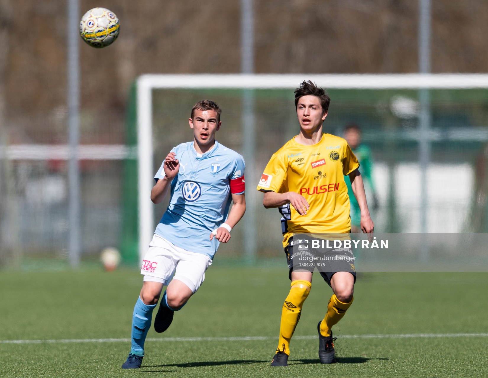 Elfsborgs Arbnor Shabani och Malmö FF’s Noah Tillberg