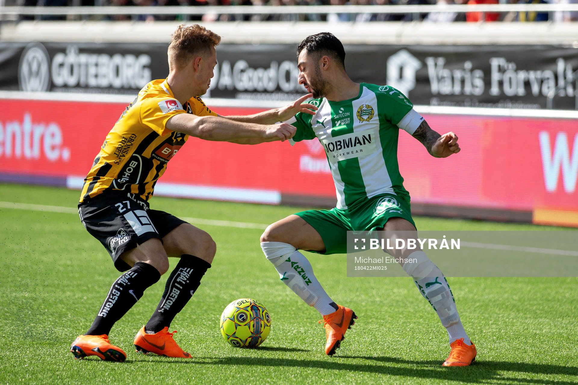 Hammarbys Jiloan Hamad och Häckens Joel Andersson