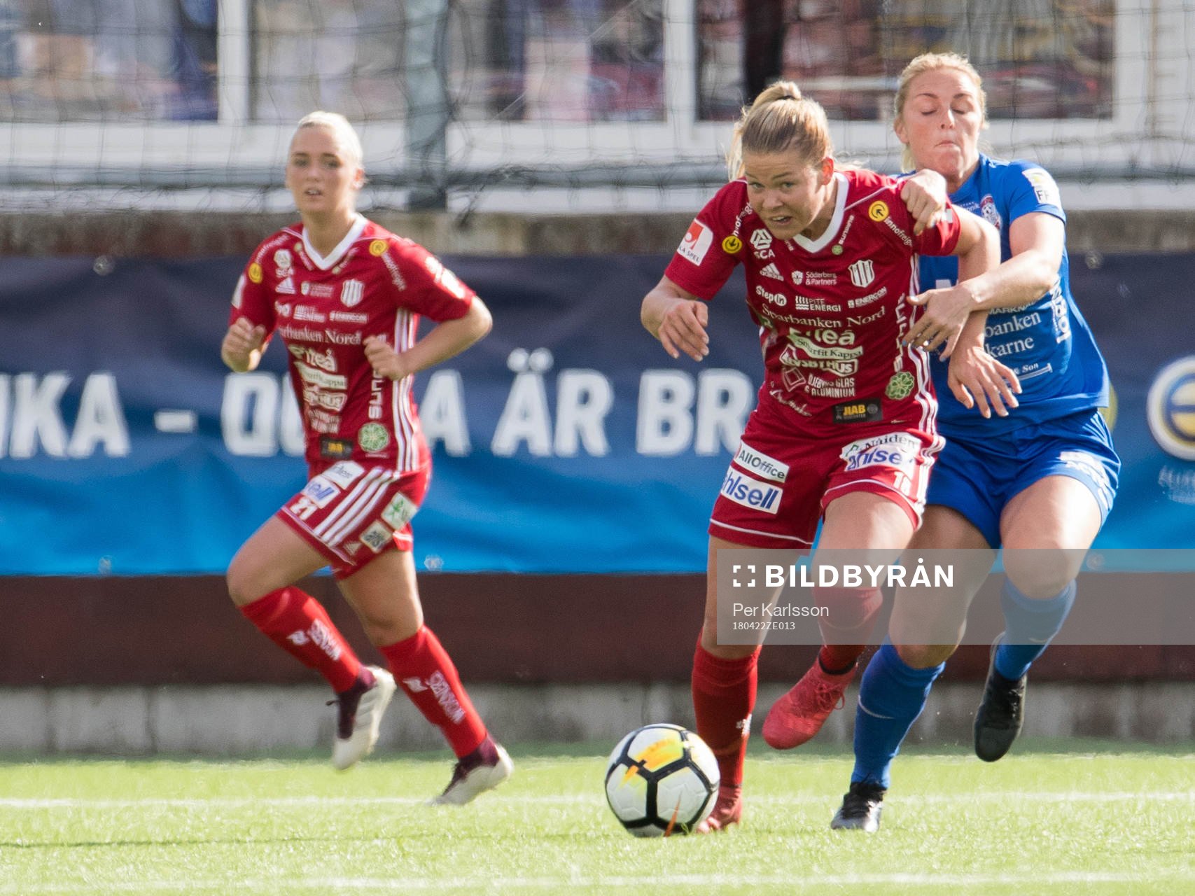 Piteås Nina Jakobsson och Eskilstunas Mimmi Larsson