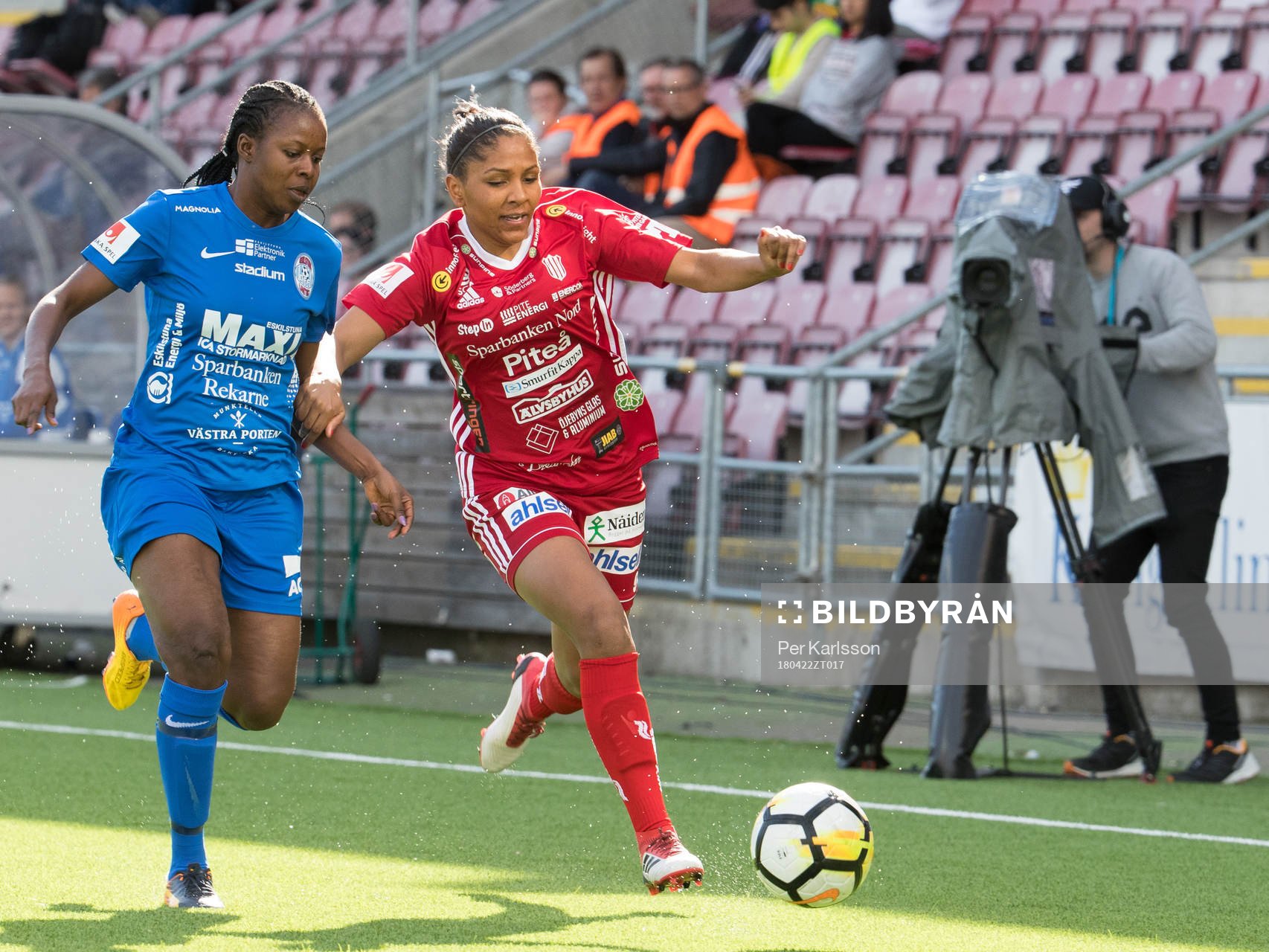 Piteås Madelen Janogy och Eskilstunas Sonja Okobi fångade
