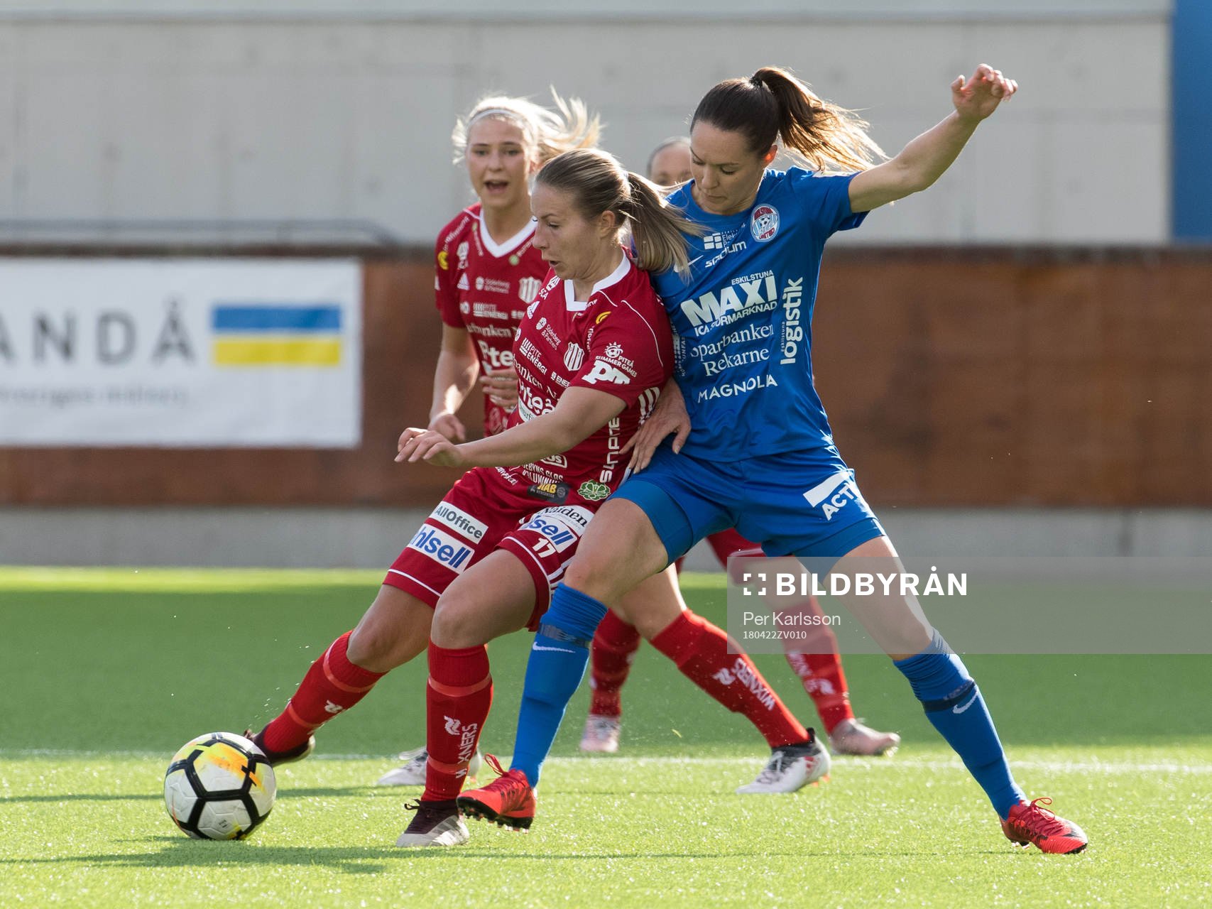 Piteås Selina Henriksson och Eskilstunas Felicia Karlsson