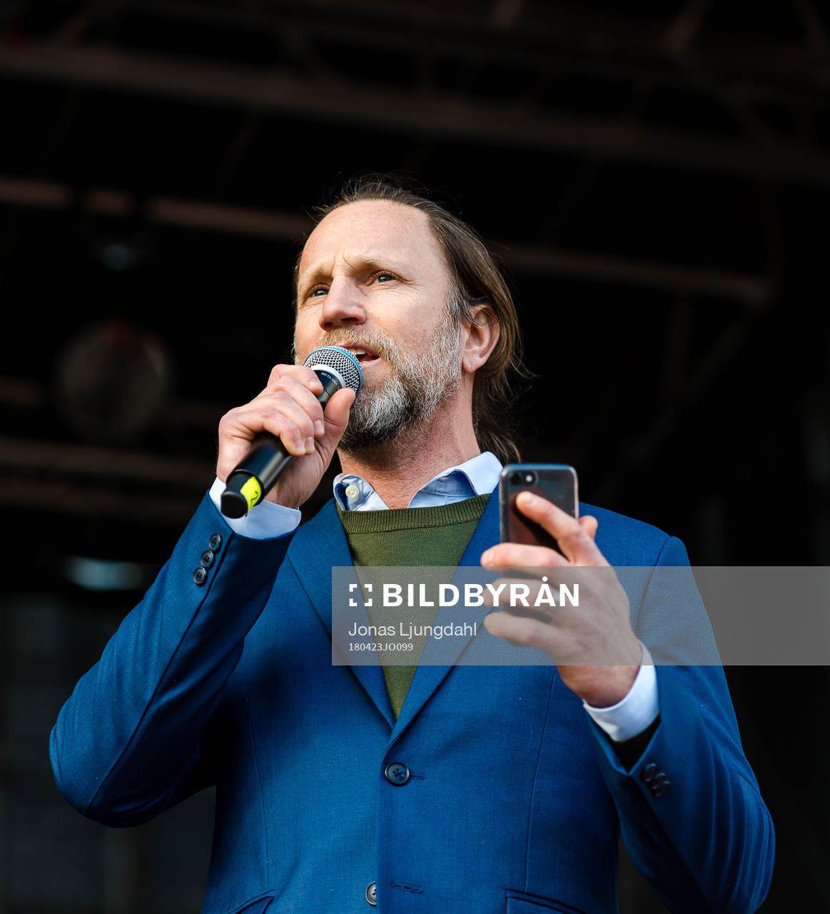 Konferencier Peter Jihde när Växjö firar SM-guldet på