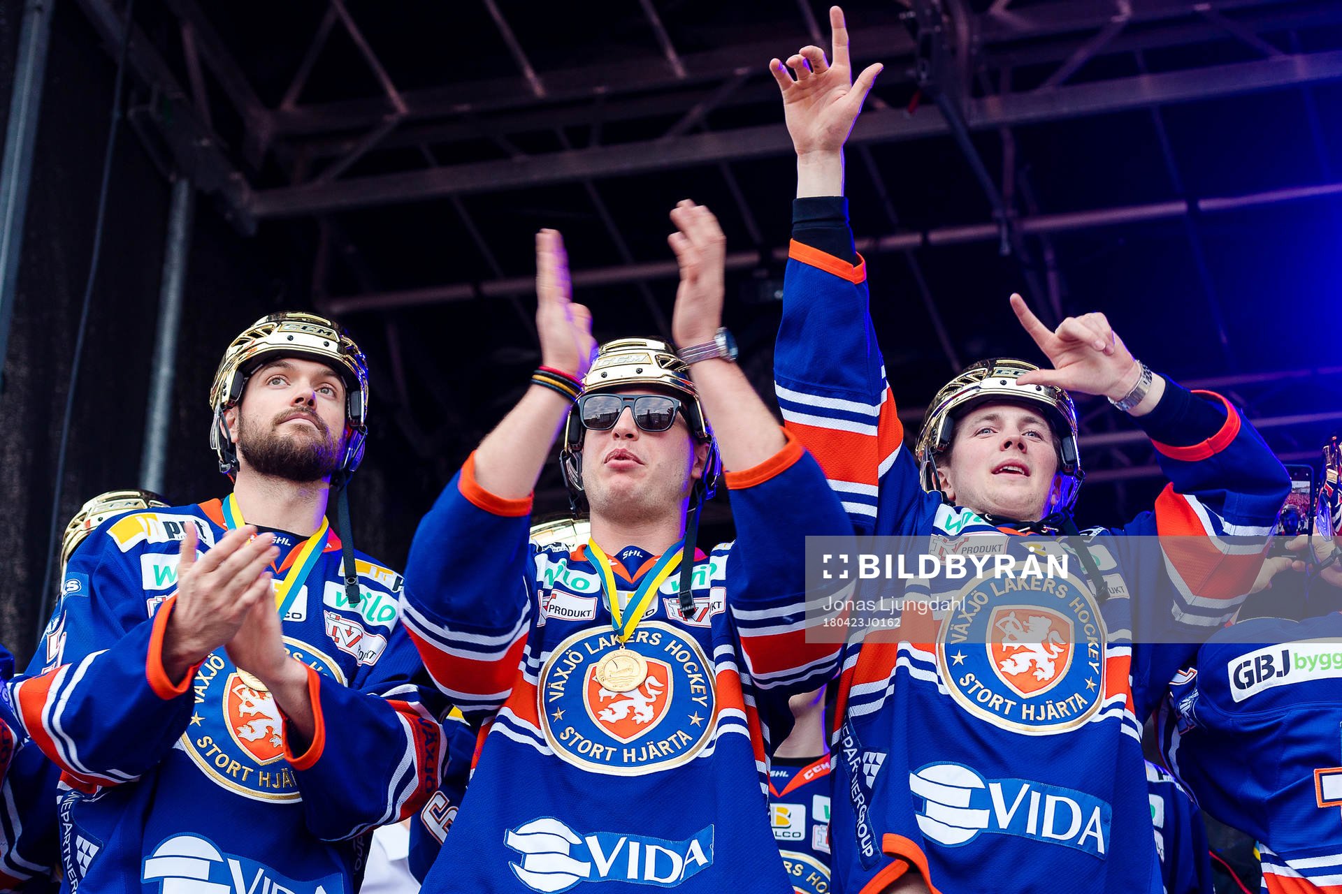 Växjös Noah Welch, Oliver Bohm och Nils Carnbäck jublar