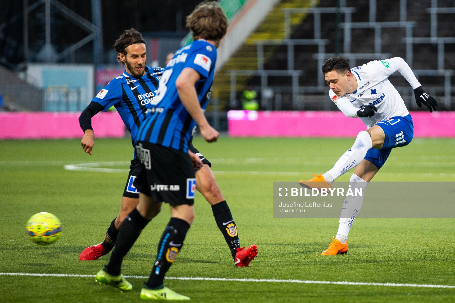 Norrköpings David Moberg Karlsson gör 1-0-målet