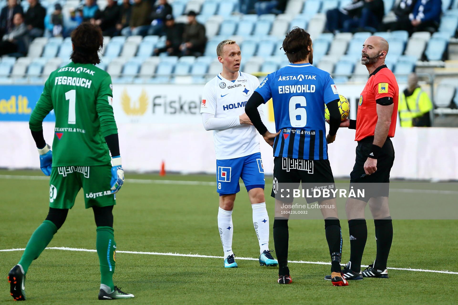 Diskussion mellan domare Stefan Johannesson, Gudmundur