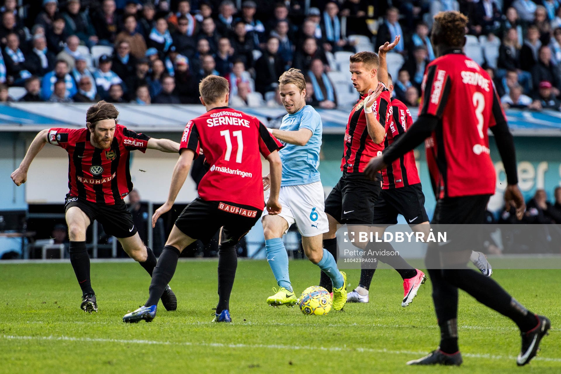 Malmö FFs Oscar Lewicki utmanar Brommapojkarnas försvar