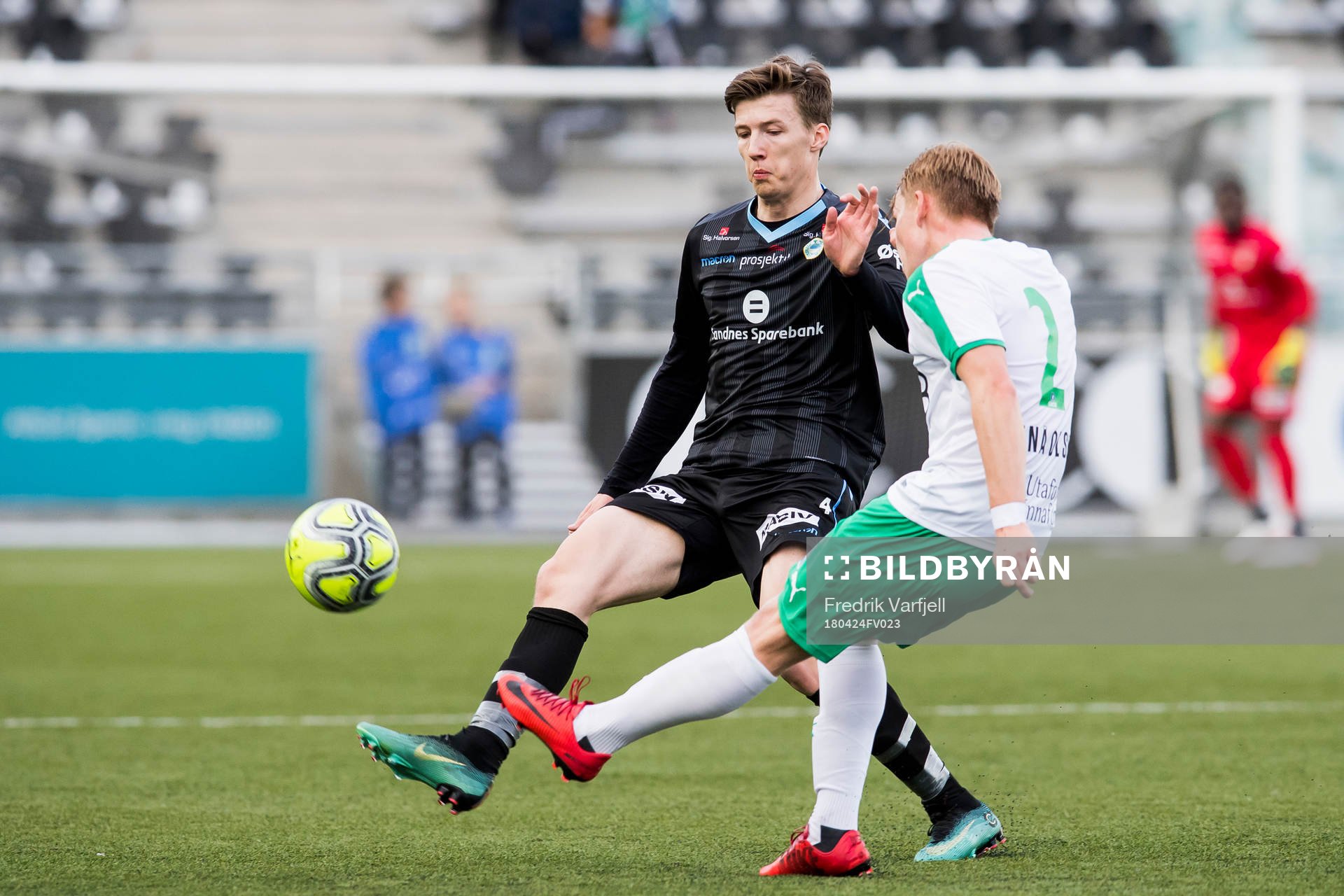 Axel Kryger of Sandnes Ulf and Morten Renå Olsen of HamKam