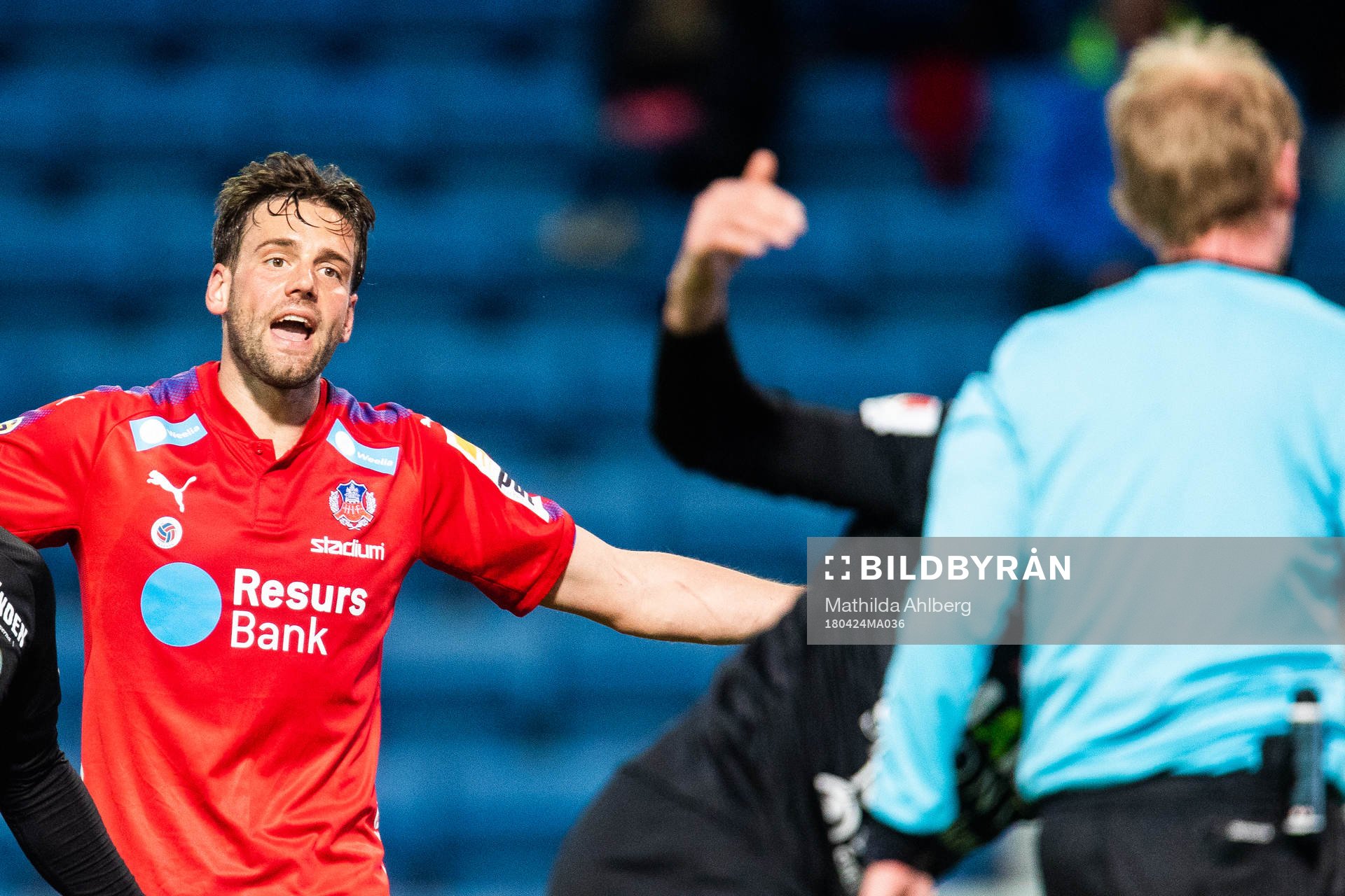 Helsingborgs Mikael Dahlberg reagerar mot ett domslut