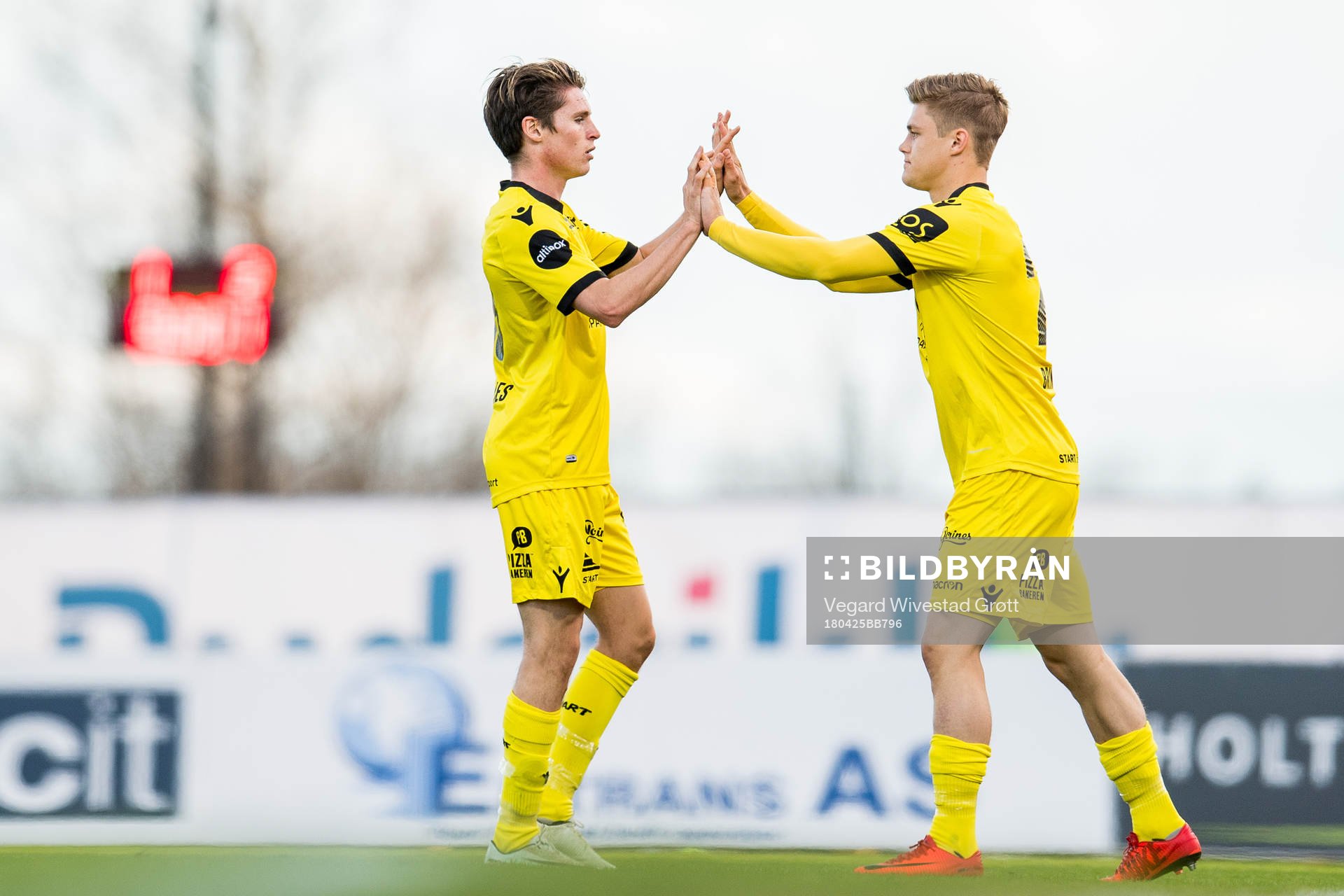 Mathias Idsøe Bringaker comes