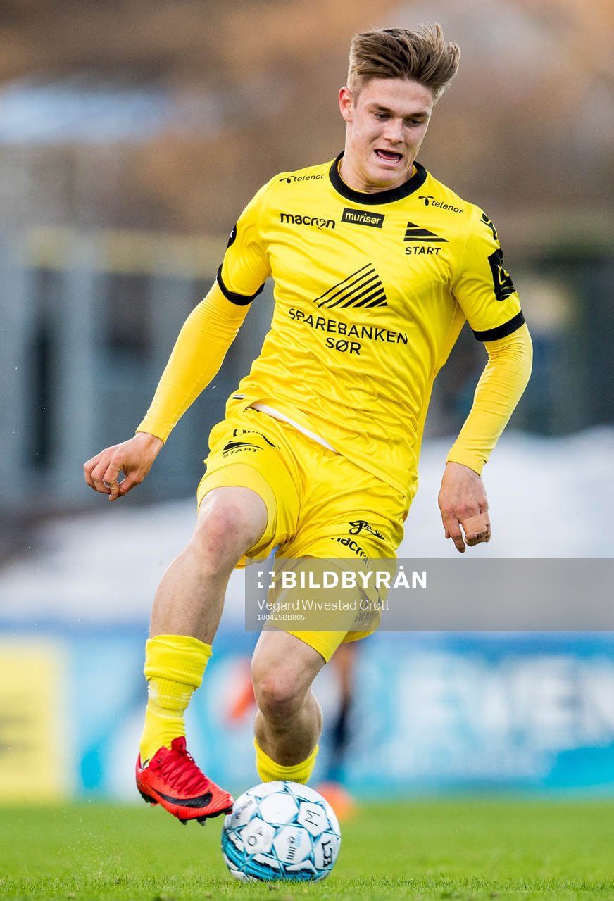 Mathias Idsøe Bringaker of Start