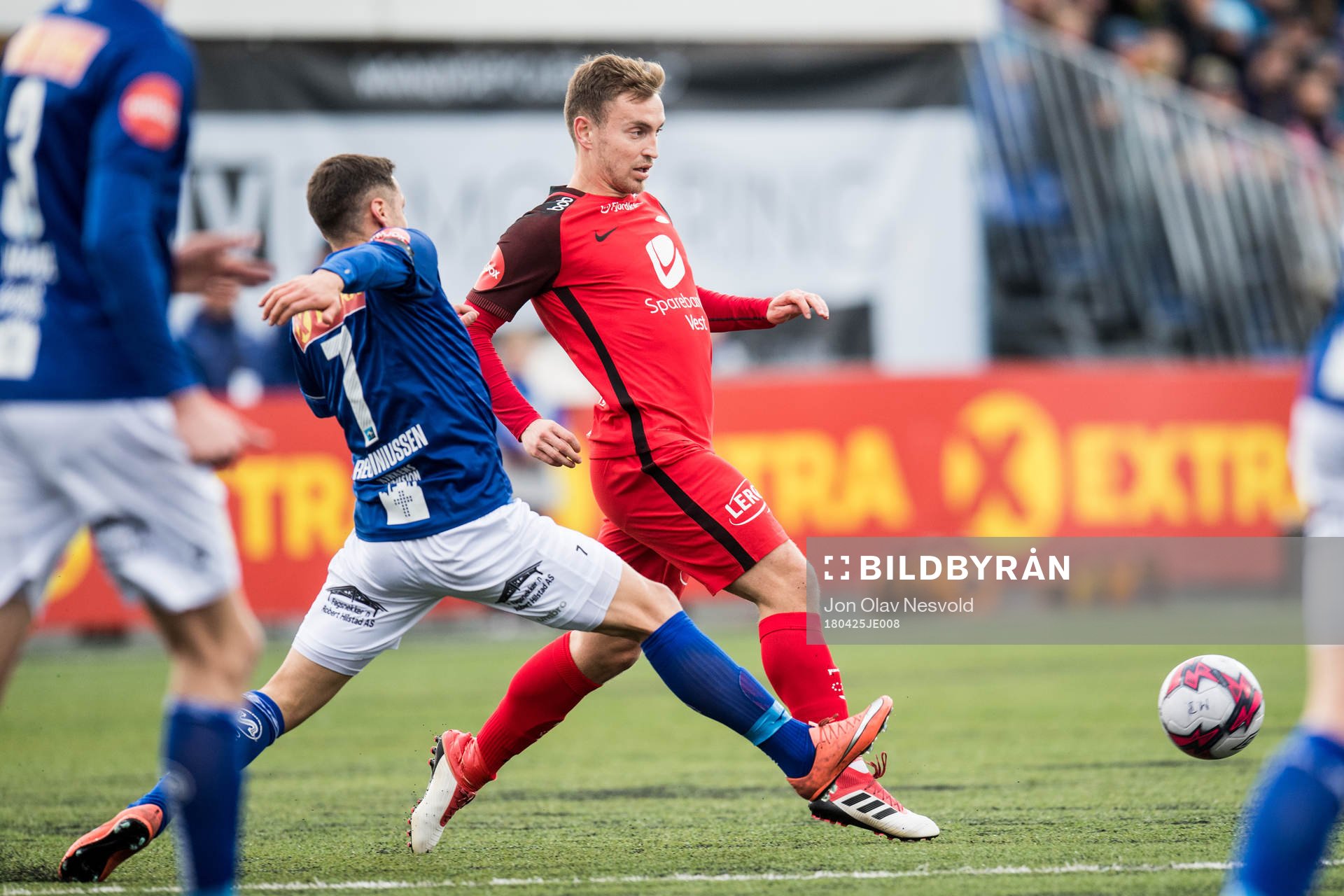 Mads Reginiussen of Ranheim and Amer Ordagic of Brann