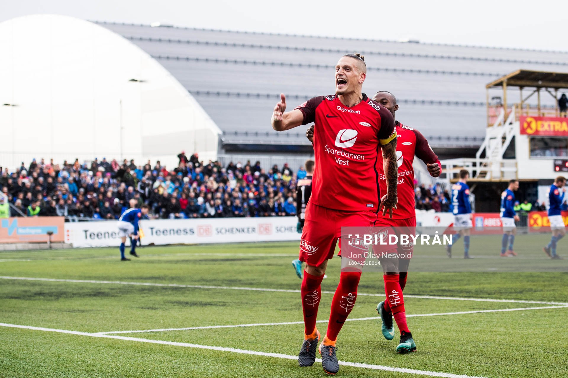 Vito Wormgoor of Brann celebrates