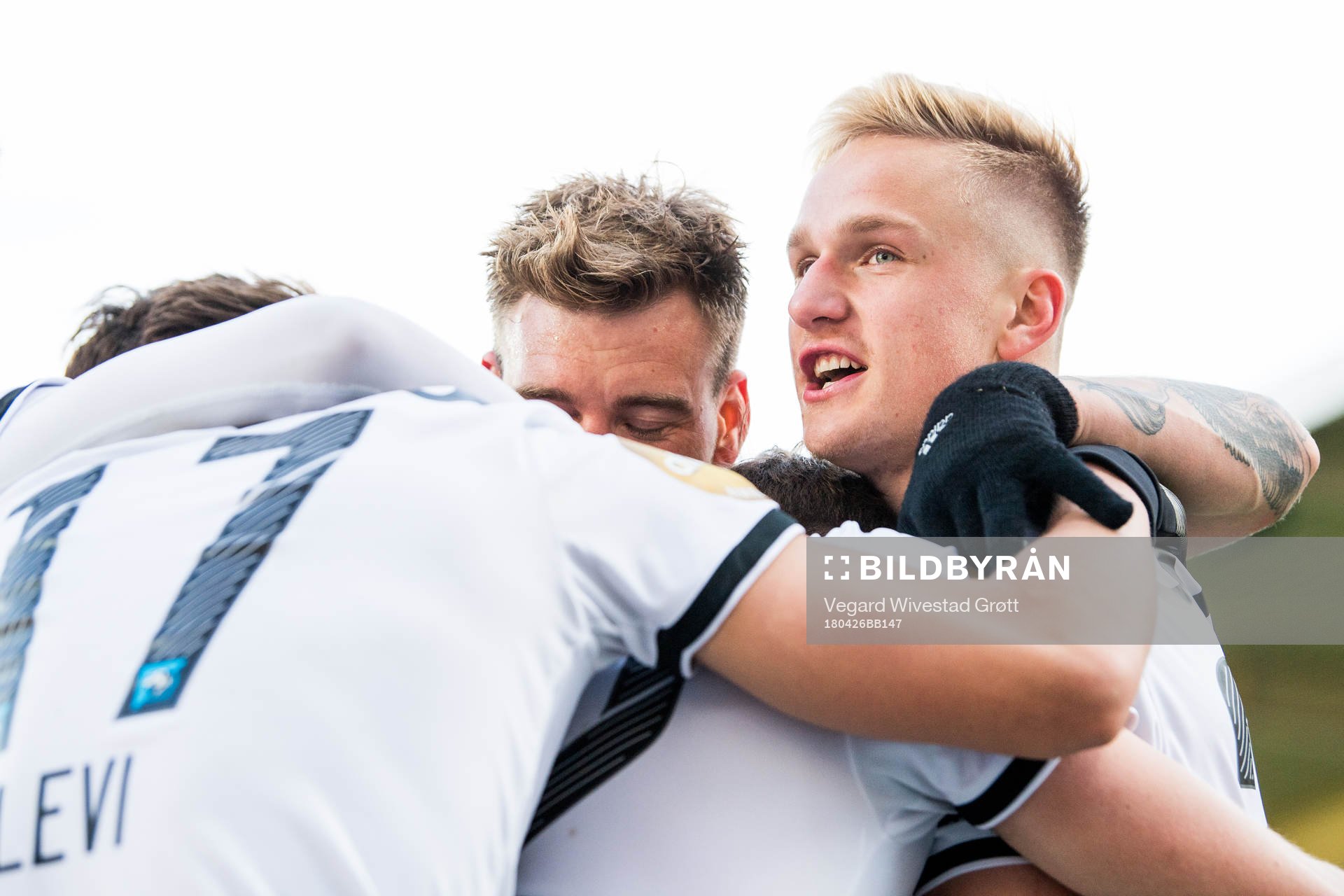 Nicklas Bendtner of Rosenborg celebrates scoring 1-0 with