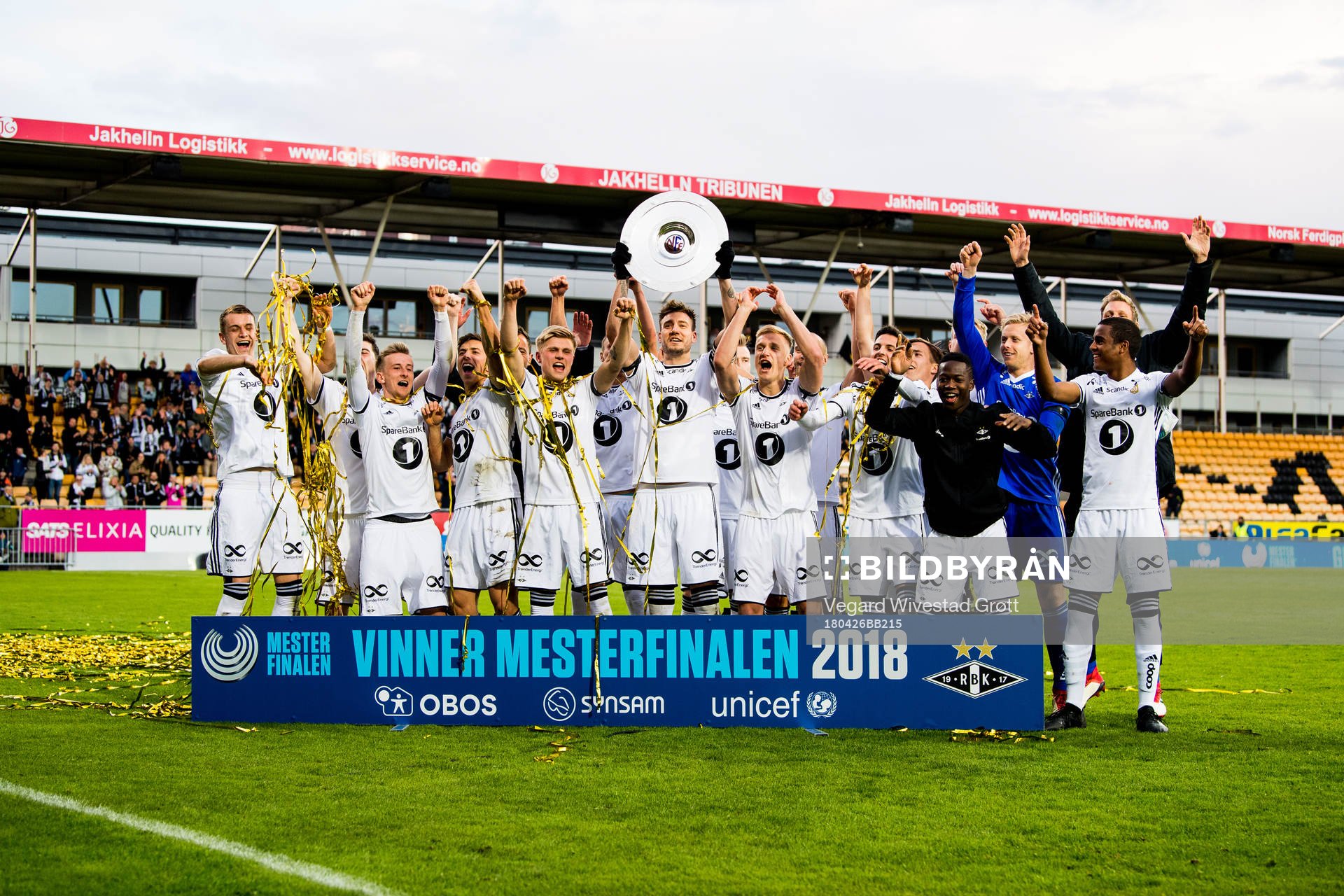 Nicklas Bendtner of Rosenborg and his teammates celebrate