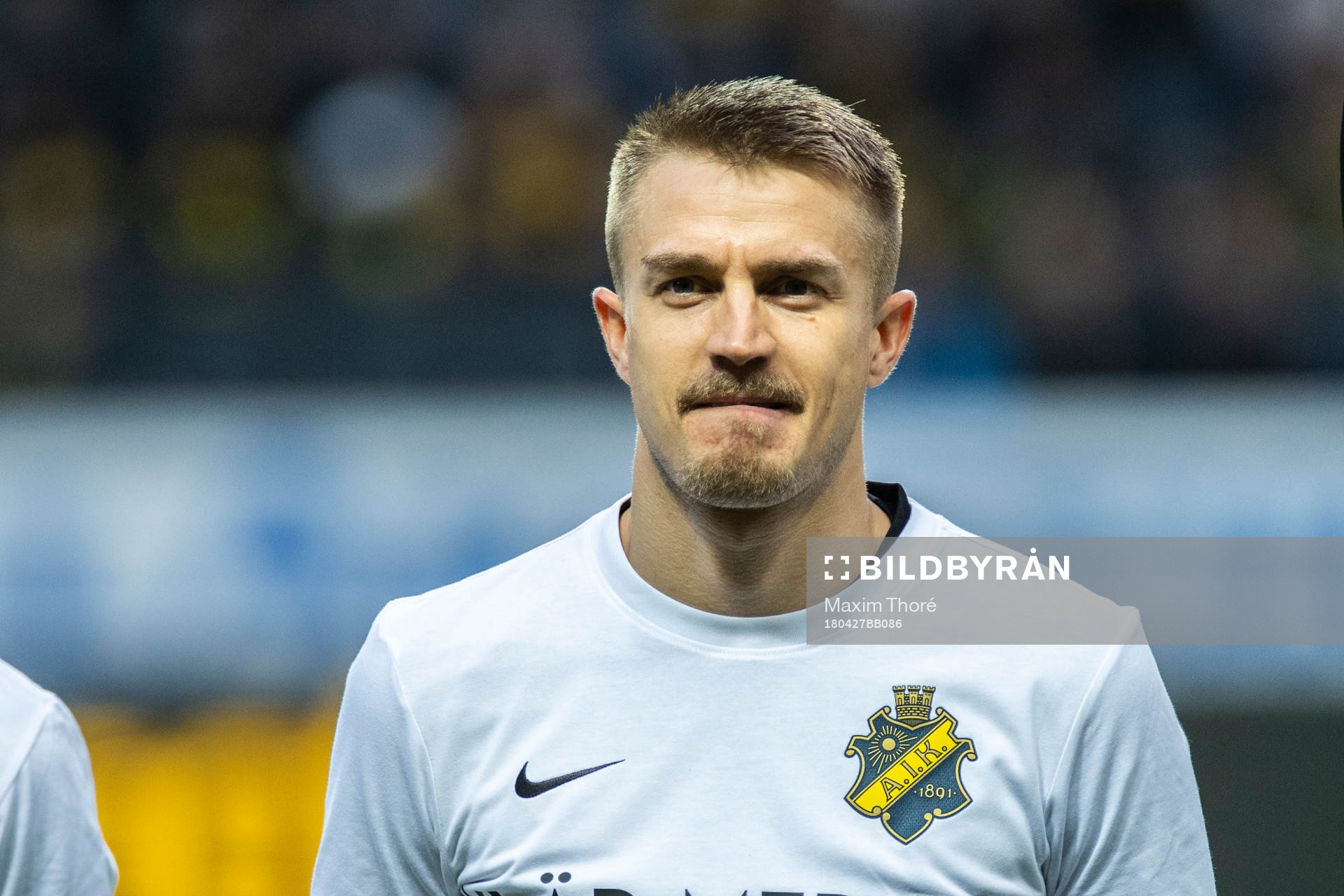 s Rasmus Lindkvist