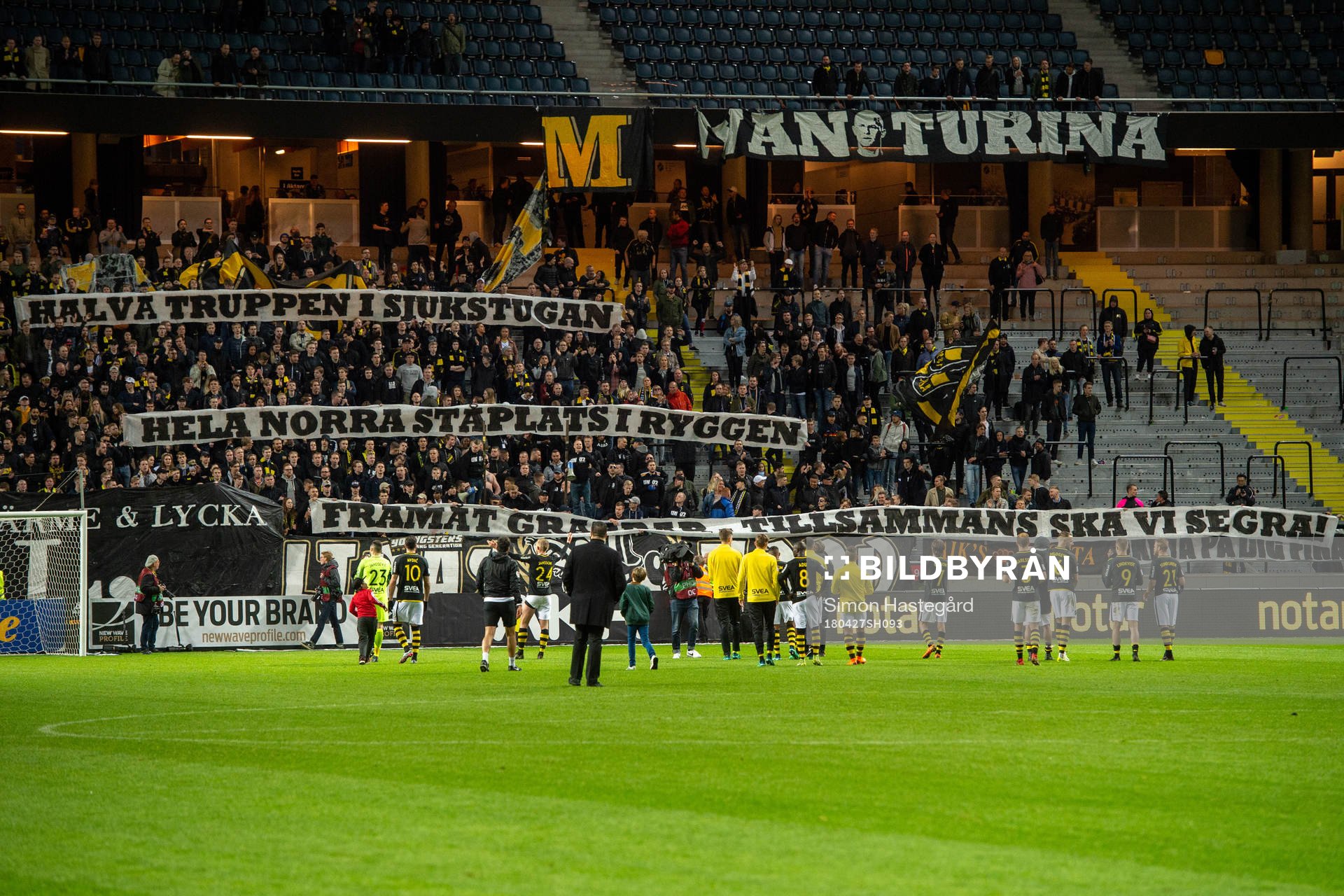 s supportrar med banderoll