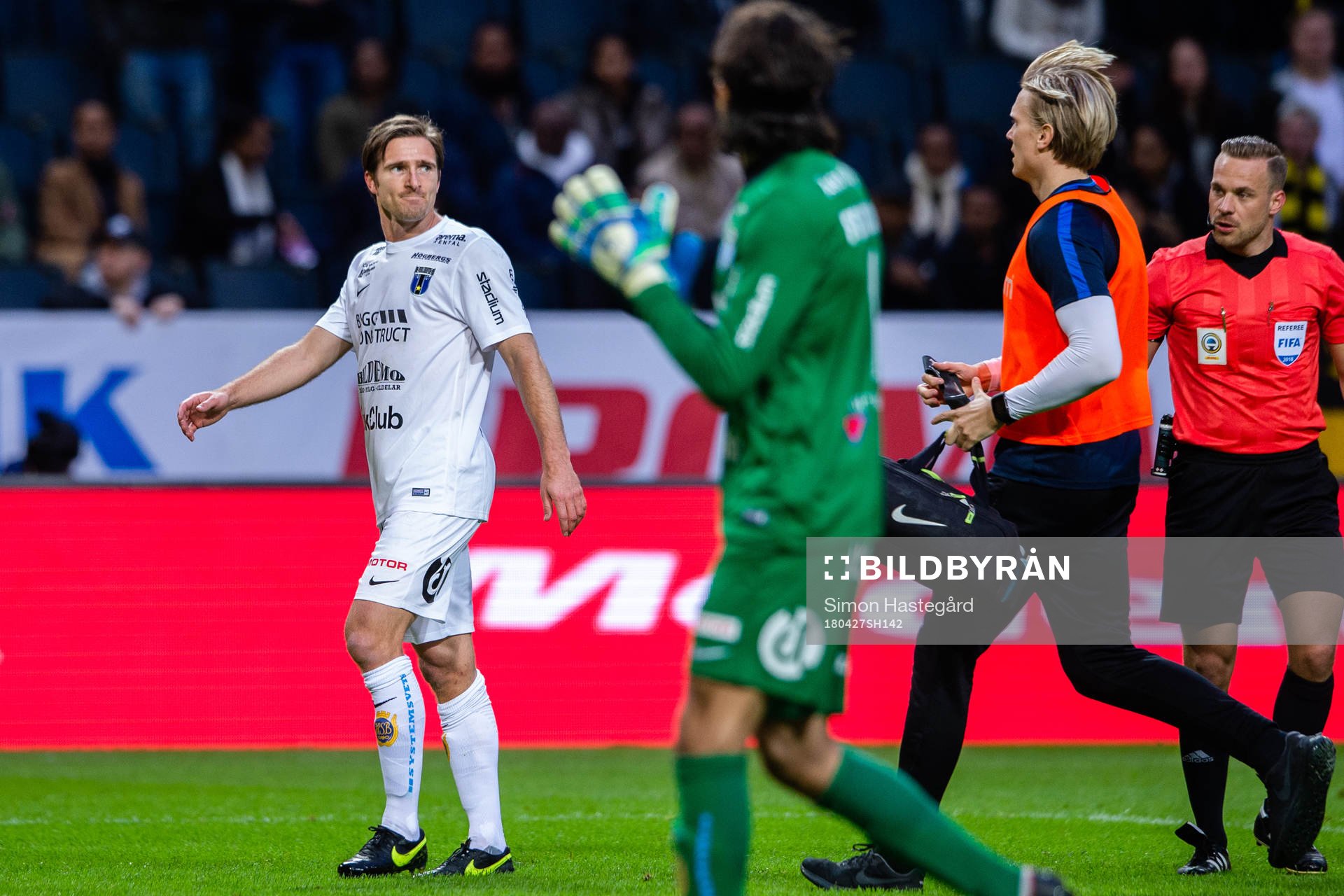 Sirius Jesper Arvidsson lämnar planen