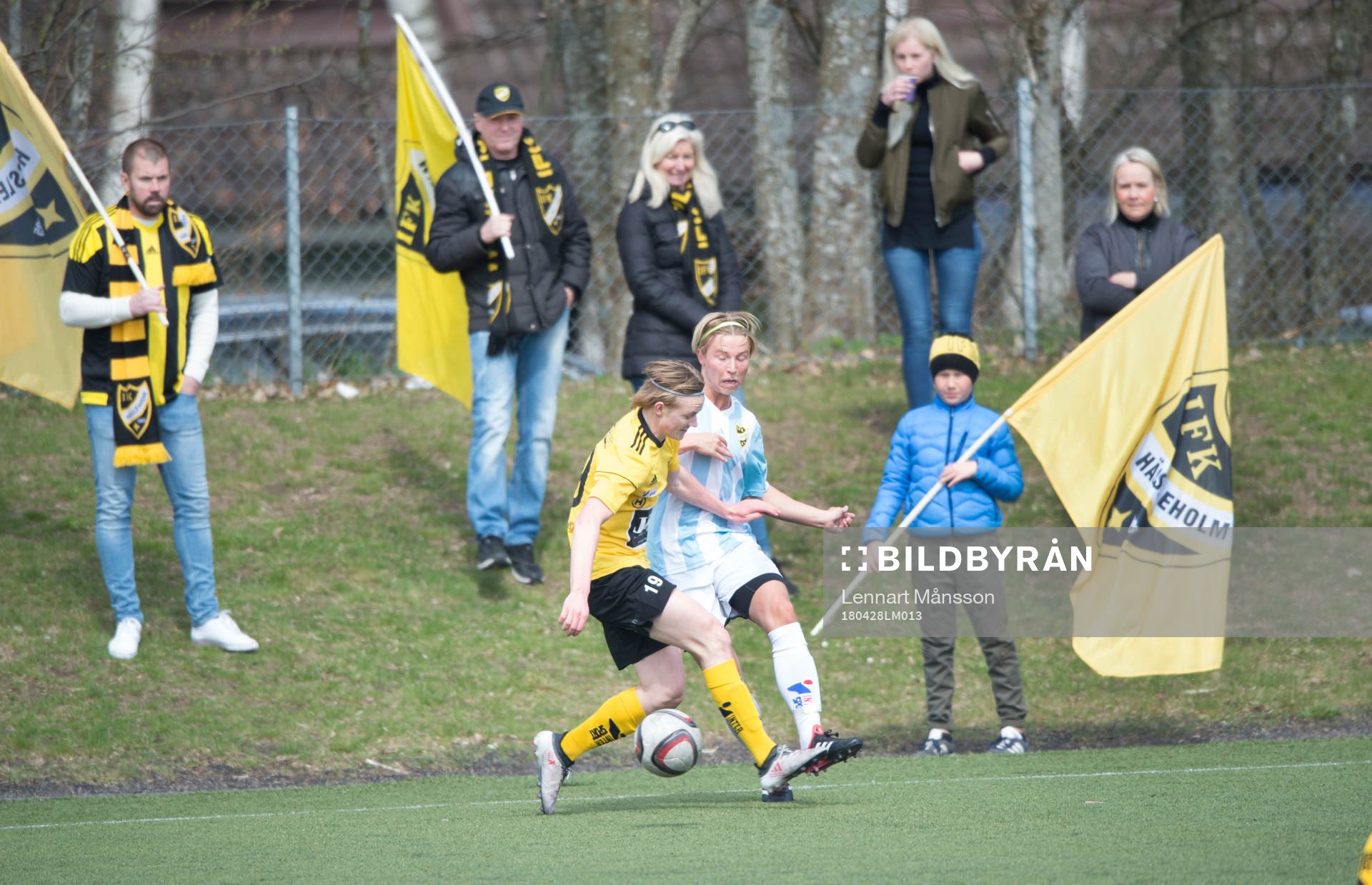 IFK Hässleholms supporters i matchen i division 2 mellan
