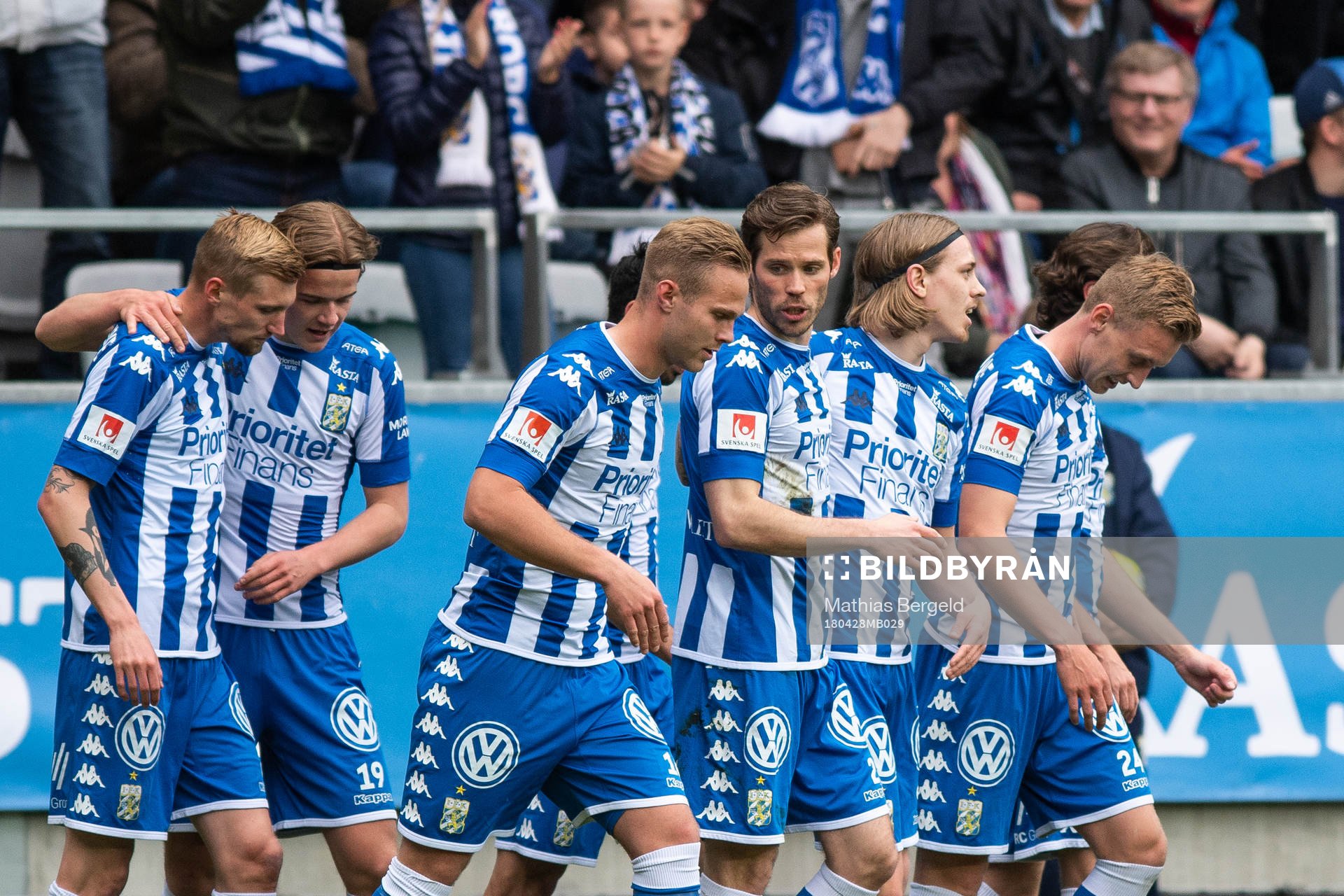 IFK Göteborgs Elias Mar Omarsson  jublar med lagkamrater