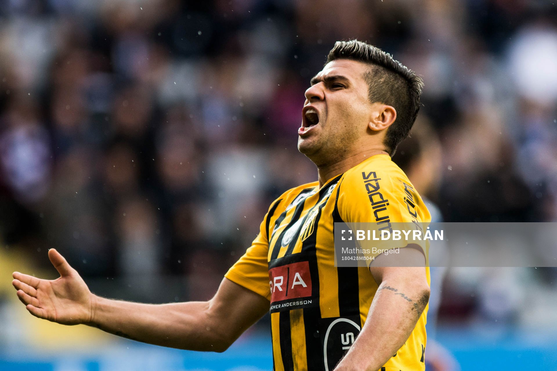 Häckens Paulinho jublar