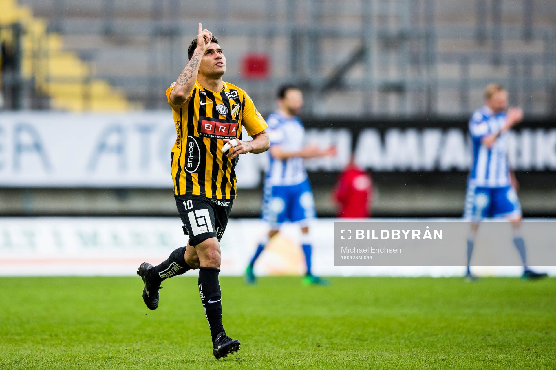 Häckens Paulinho jublar