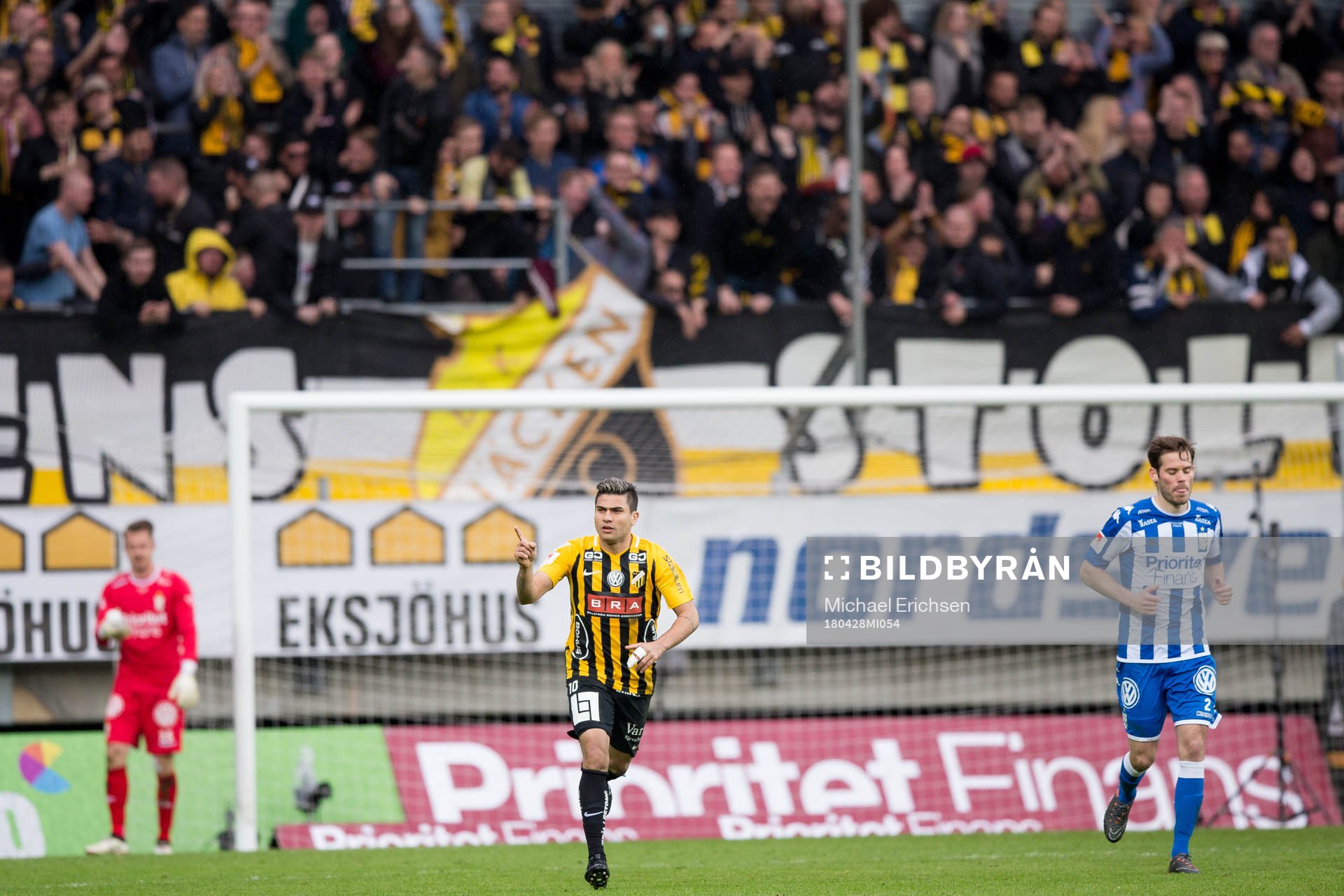 Häckens Paulinho jublar