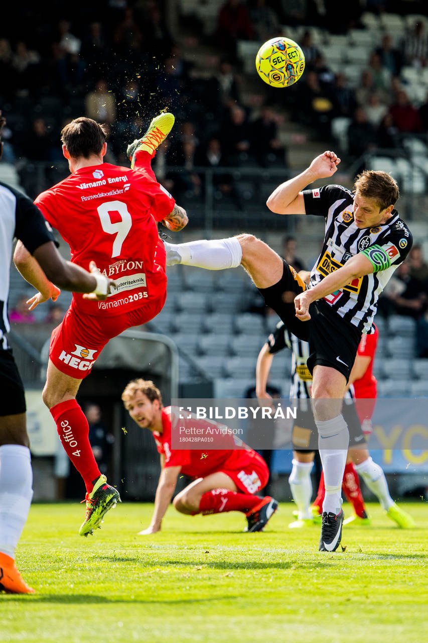 Värnamos Pär Cederqvist och Landskronas Philip Andersson