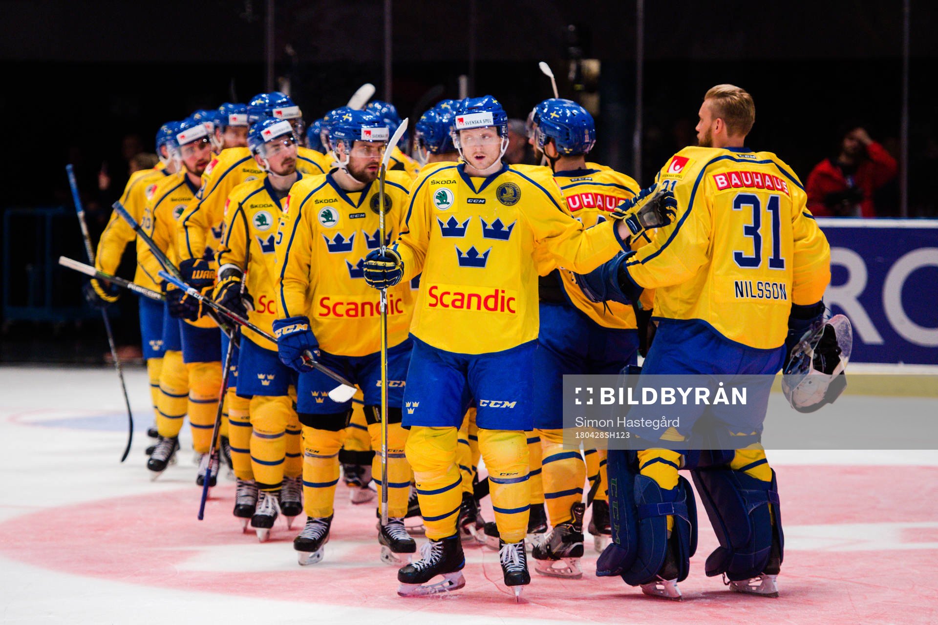 Sveriges Carl Klingberg jublar