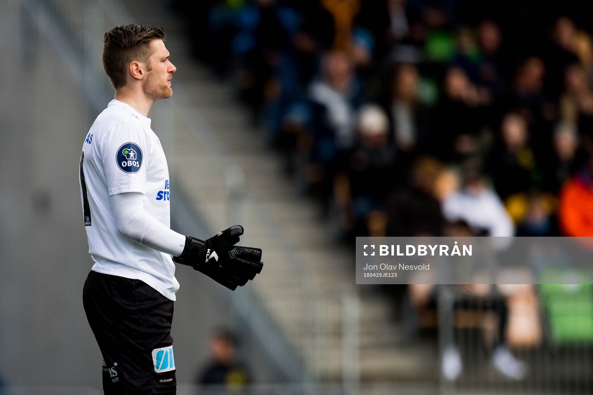 Goalkeeper Alexander Håkull-Vangen of Ull/Kisa