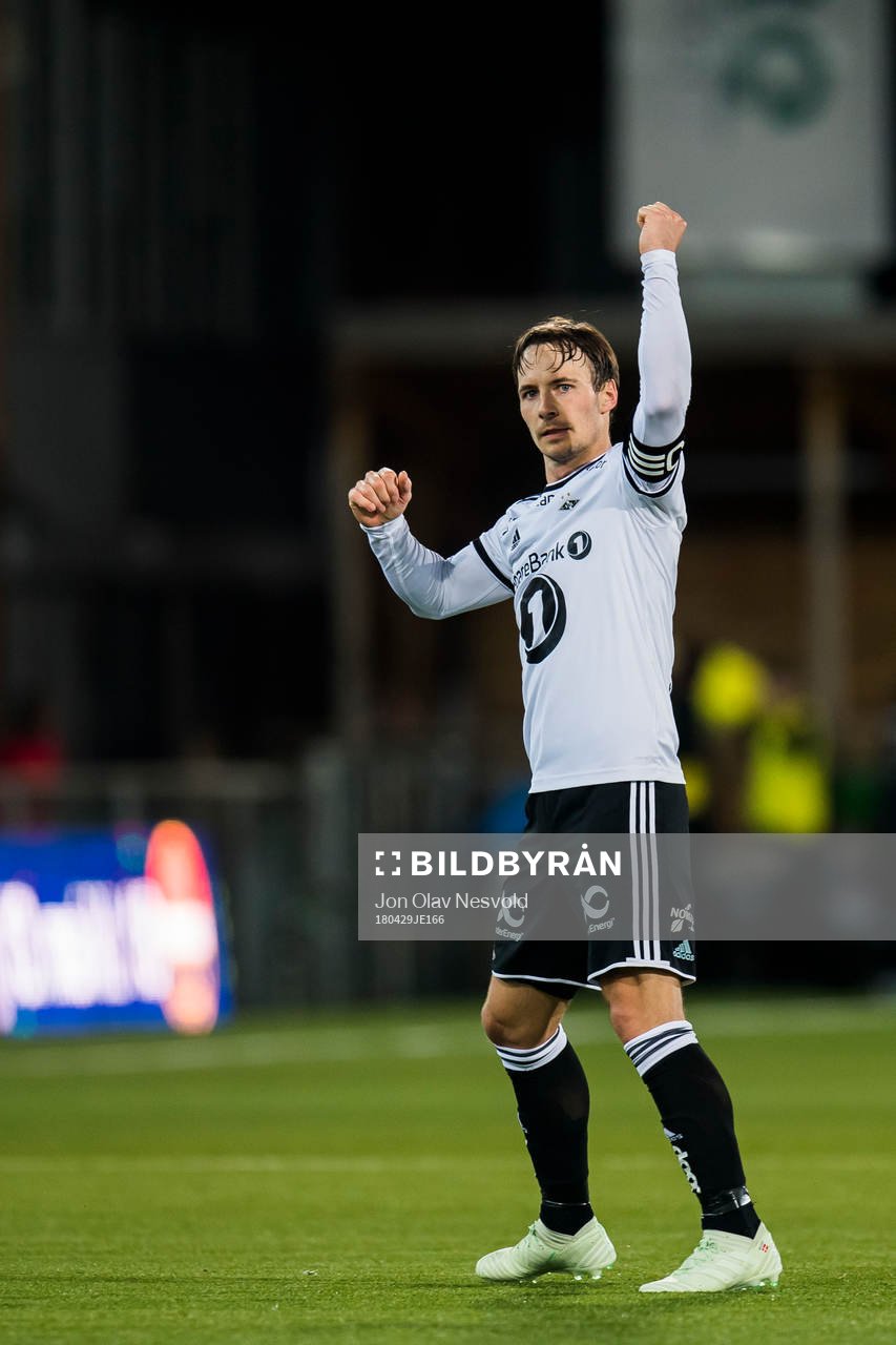 Mike Jensen of Rosenborg celebrates
